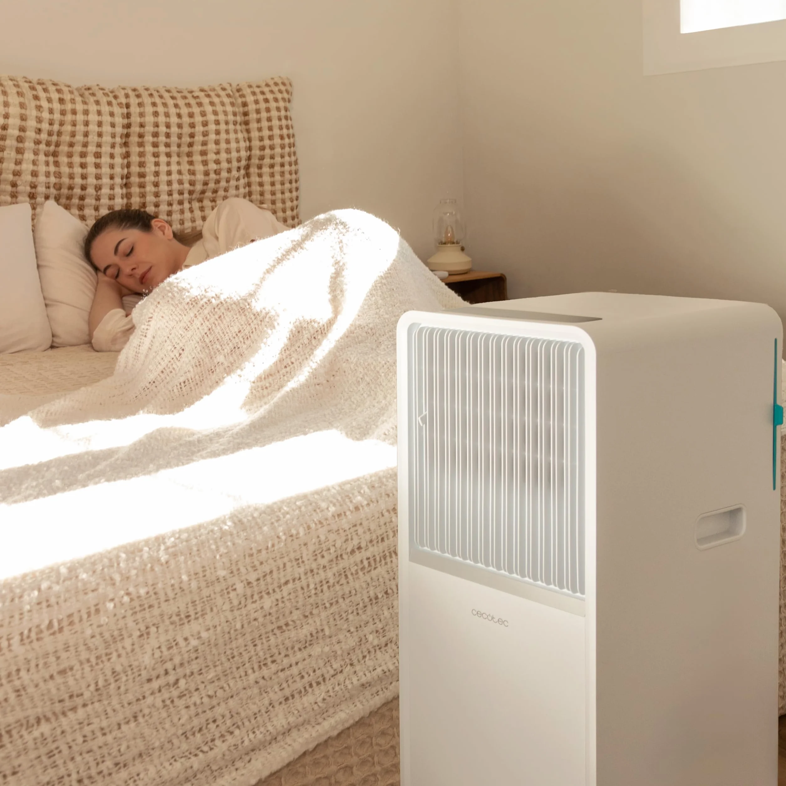 Cecotec Portable Air Conditioning ForceClima 7150 Style, 7000 BTU, Coverage Area 14 m², Remote Control, Touch Control, LED Display, 4 Modes, 2 Speeds, Timer