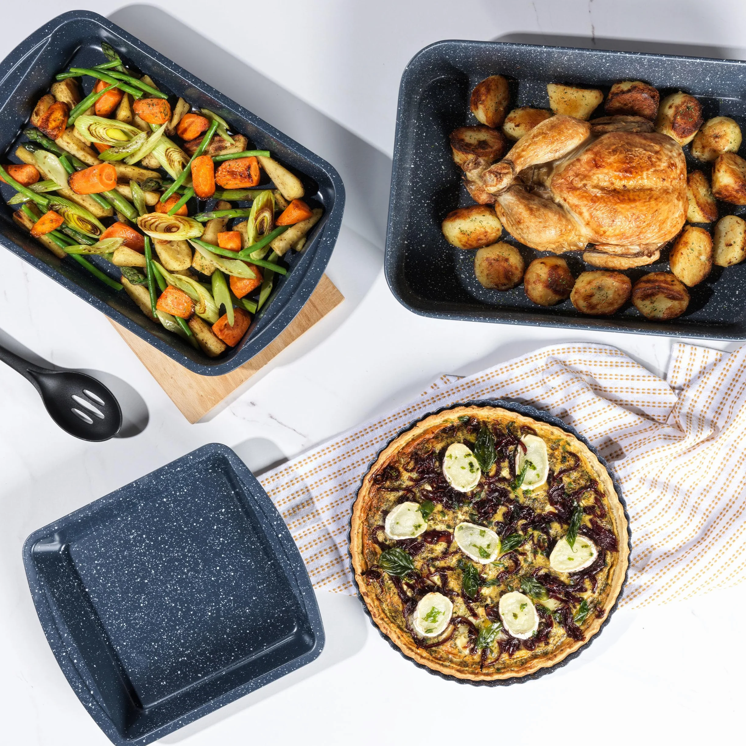 Russell Hobbs RH00997EU7 Patelnia kwadratowa 26cm Nightfall Stone nieprzywierająca niebieski marmur piekarnik 220°C