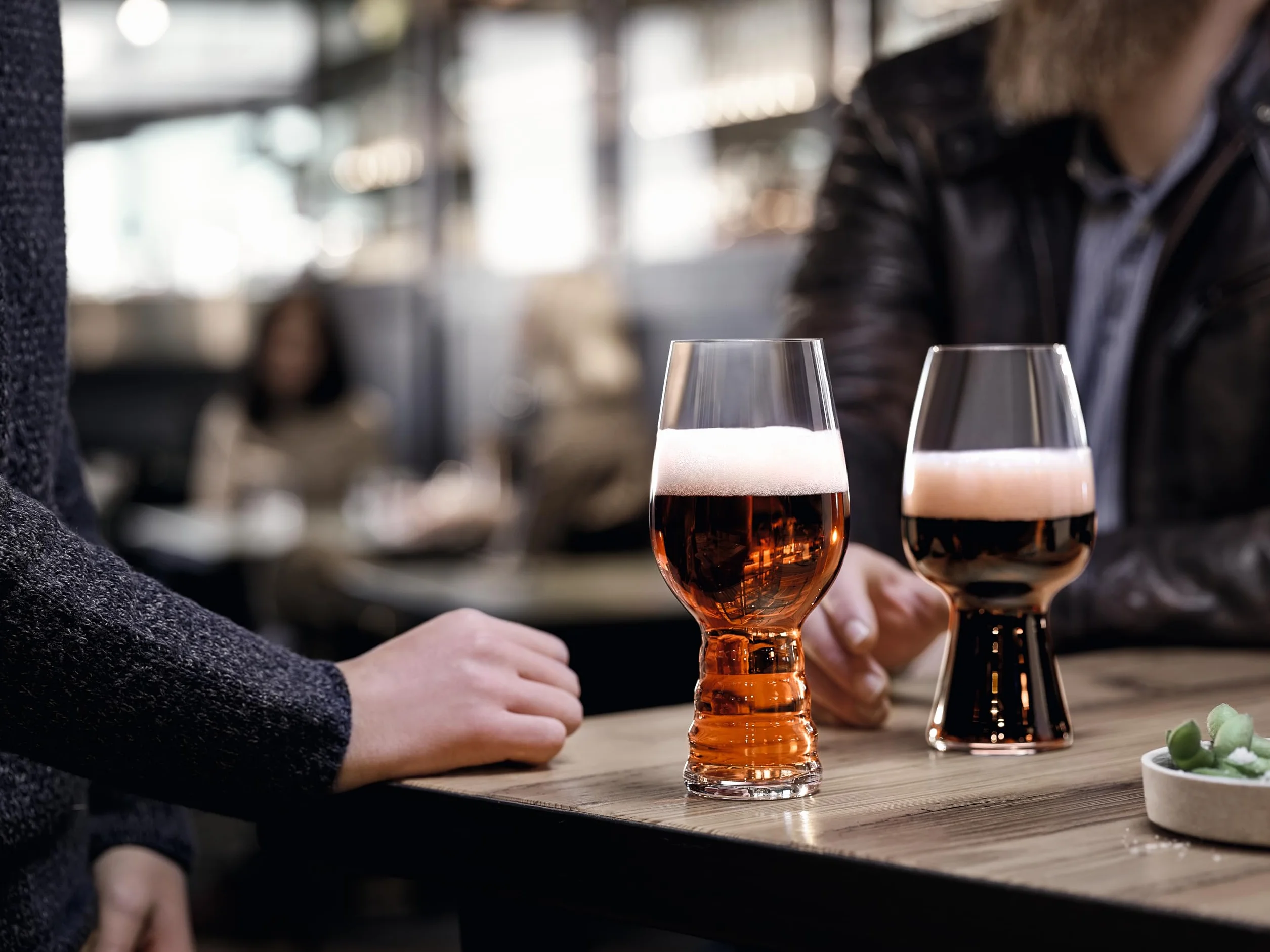Spiegelau Zestaw 4 szklanek do degustacji piwa rzemieślniczego IPA stout pszenne beczkowe 500-750 ml