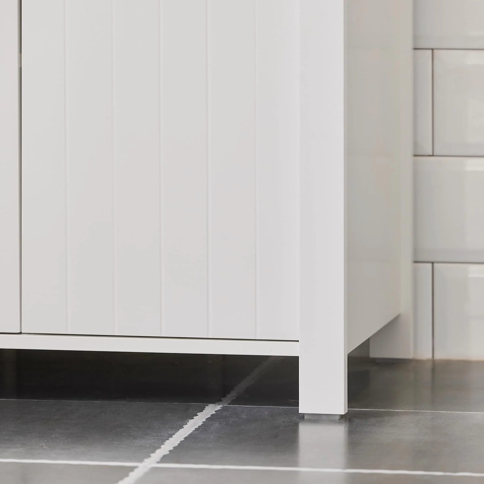 SoBuy BZR101-W Stojąca Szafka Pod Umywalkę Łazienkowa Komoda Kosz na Pranie Biały 60x34x65.5 cm