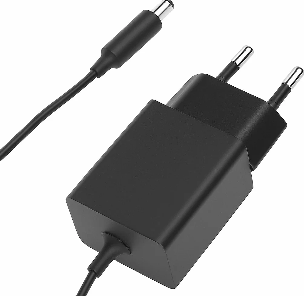 GEQUDIO Zasilacz sieciowy 5 V/2 A kompatybilny z telefonami Yealink, Snom, Fanvil, Grandstream i innymi telefonami IP - wąski adapter i energooszczędny - uniwersalna ładowarka z wtyczką drążoną - 1
