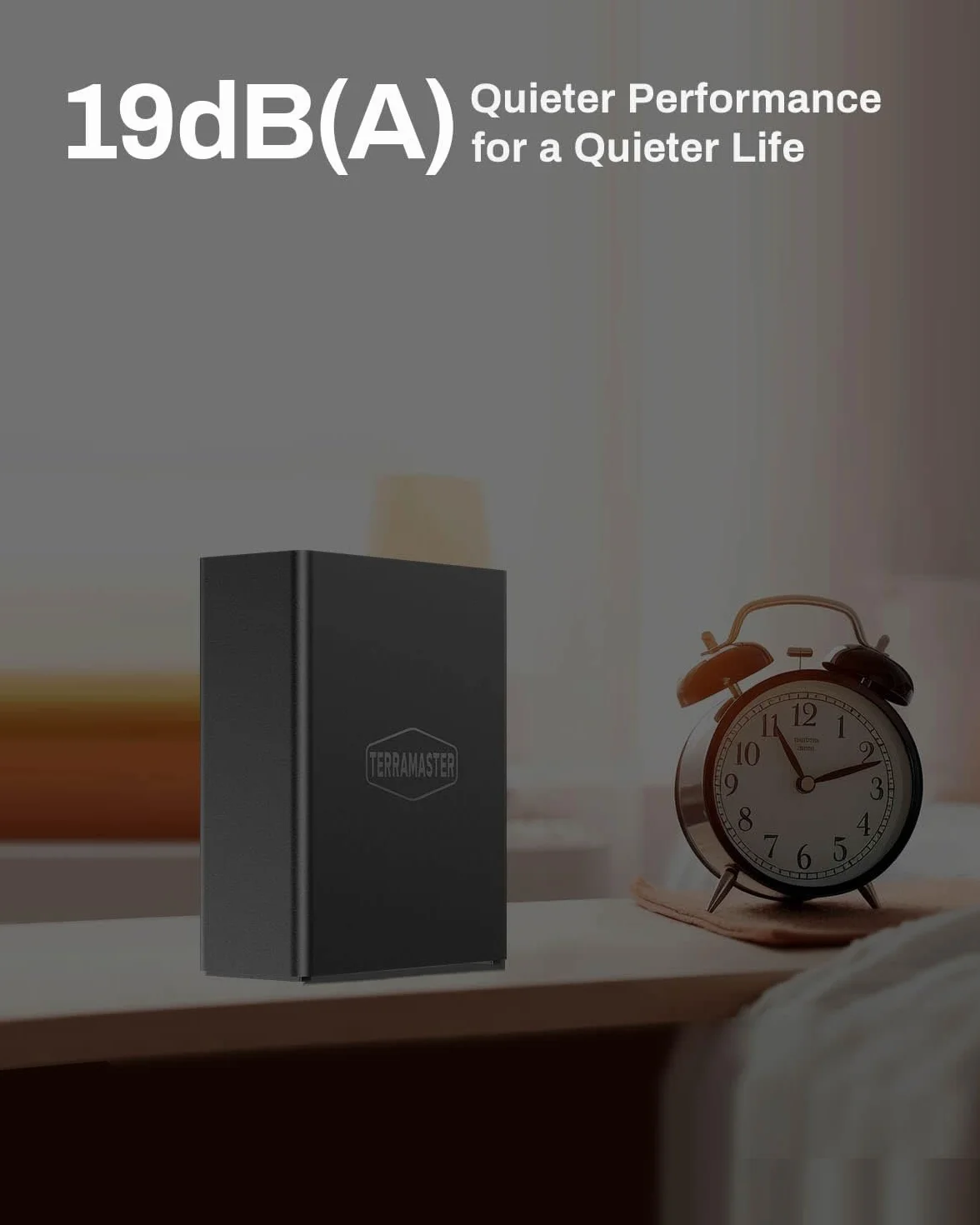 TERRAMASTER F8 SSD Plus NAS - 8 Bay All SSD NAS Storage Core i3 8-rdzeniowy procesor 8-nitkowy, 16 GB RAM DDR5, portem 10GbE, sieciowy magazyn danych, w zestawie 8 radiatorów (bez dysków)