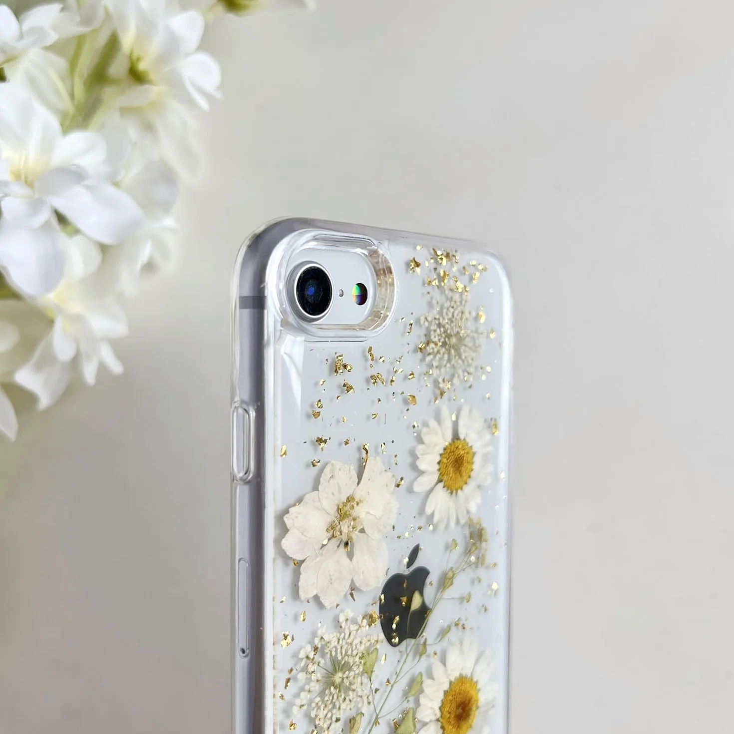 AMART na iPhone 7/8/SE 3/SE 2020 etui z kwiatami, przezroczyste etui z prawdziwymi suszonymi kwiatami, przezroczyste z motywem brokatu miękkie silikonowe etui ochronne na iPhone SE 3 (złoty kwiat)