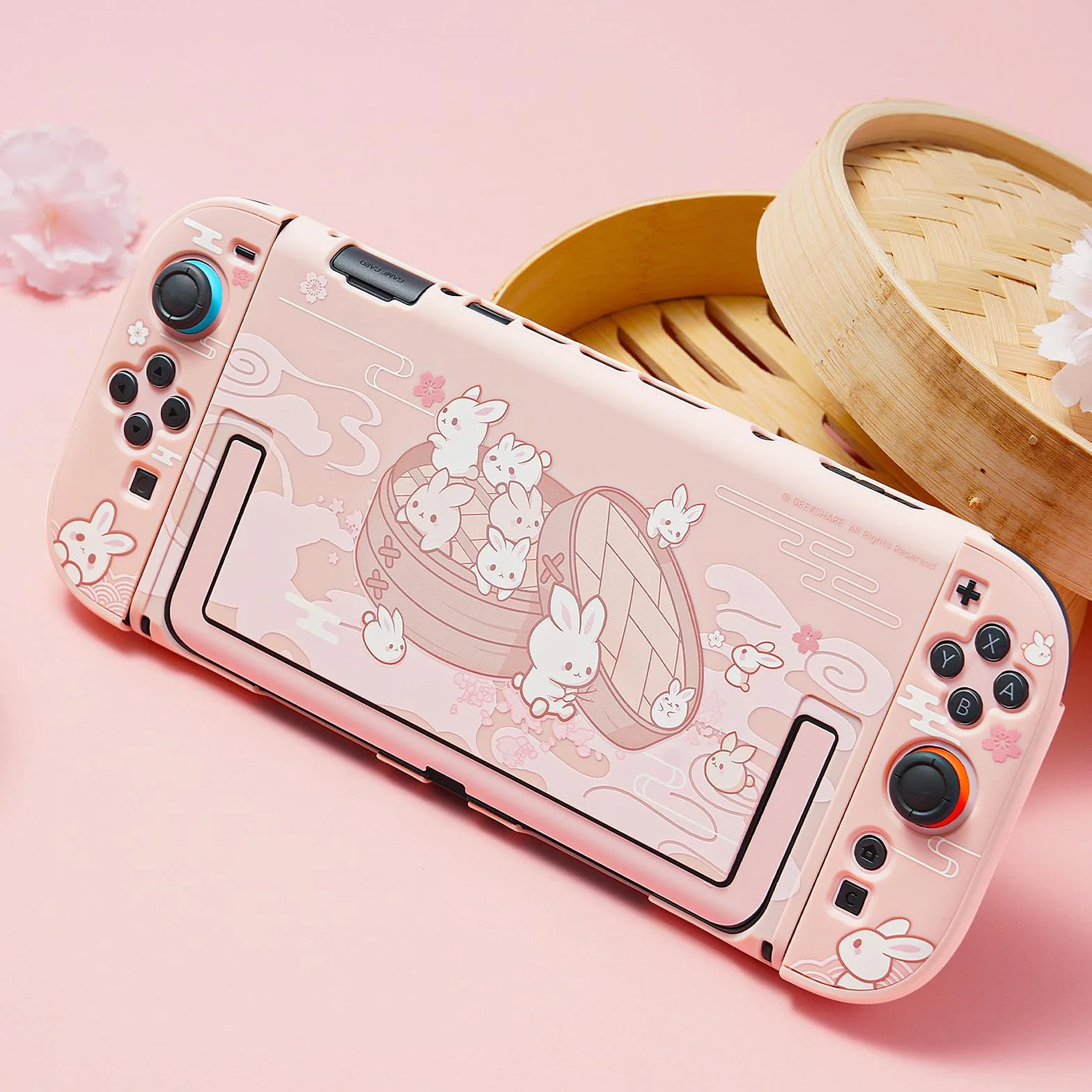 GeekShare Powłoka ochronna kompatybilna z Switch 2, Kawaii Cartoon dokowalna obudowa kompatybilna z Switch 2, odporna na zarysowania i amortyzująca wstrząsy pokrywa skórka - Królik Parowanej Bułeczki