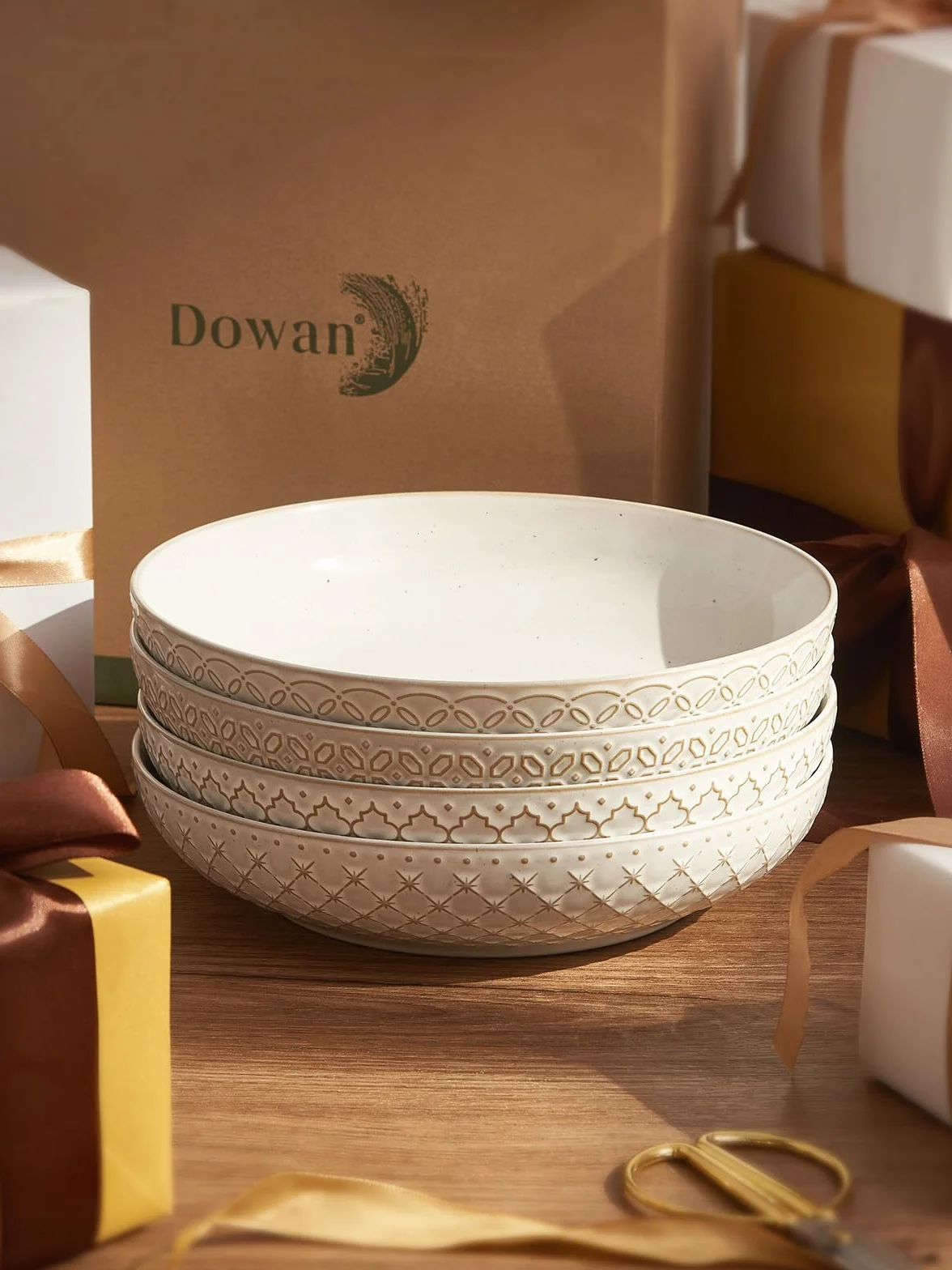 DOWAN Duże miski do makaronu, zestaw 4 sztuk, Ø 24,5 cm, salaterka, szerokie i głębokie talerze obiadowe, porcelanowe miski do serwowania, do makaronu, zupy, sałatki, gulaszu, owoców, makaronu