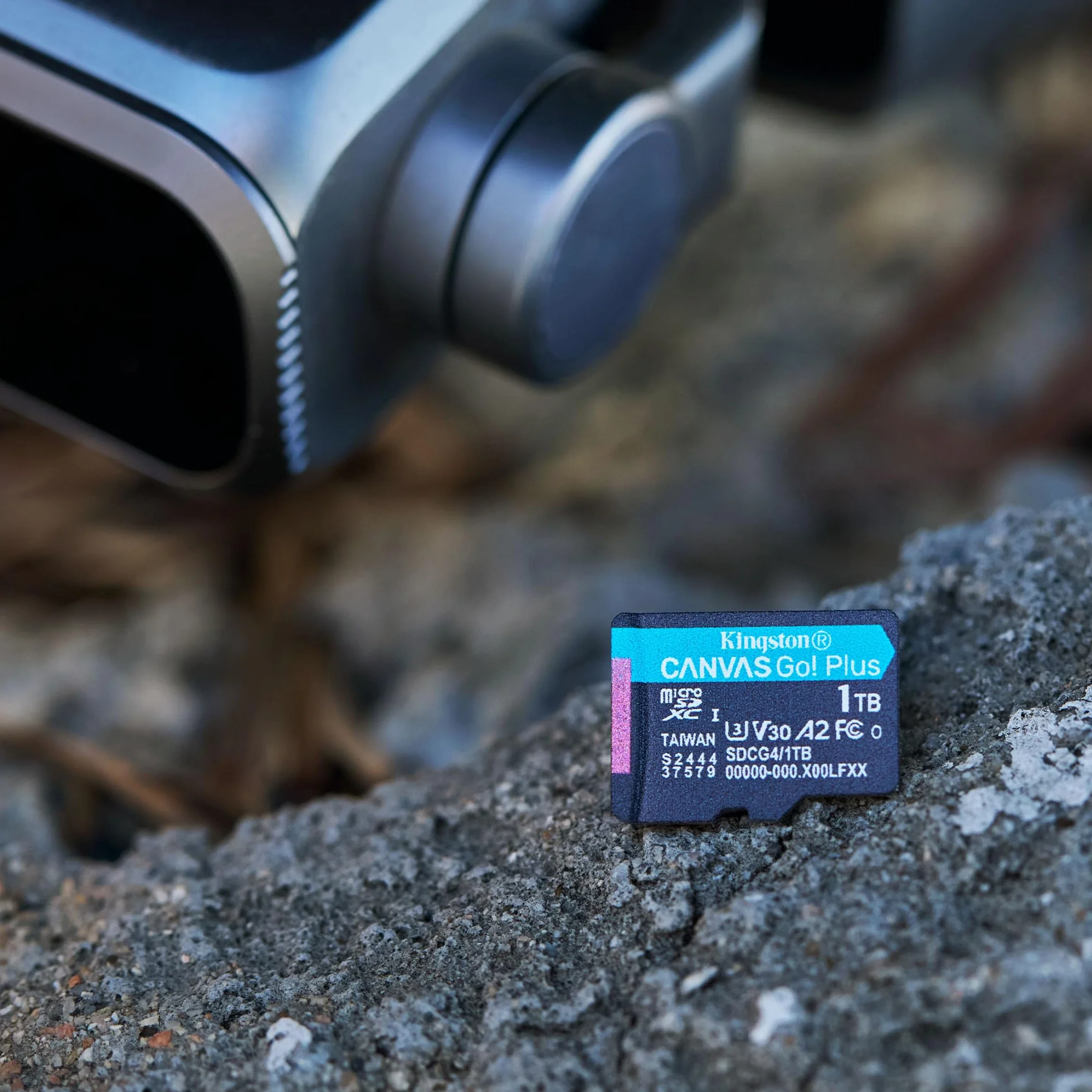 Kingston Canvas Go Plus karta pamięci microSDXC Gen4 200 MB/s A2 U3 V30 128 GB karta + adapter-SDCG4/128 GB