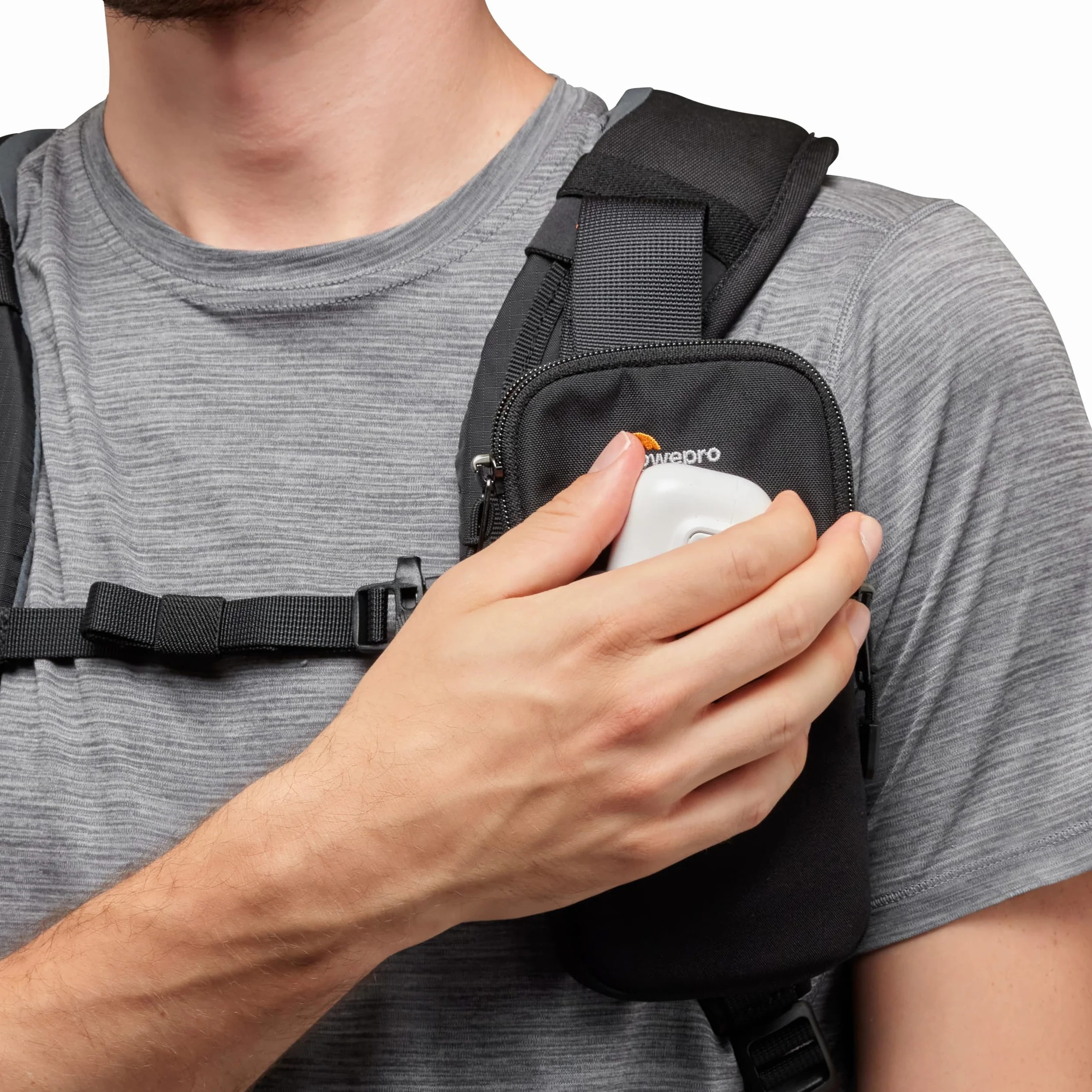 Lowepro ProTactic CS Phone III stojak kompatybilny z ProTactic 350/450 III, do telefonów z ekranem do 6", wymiary wewnętrzne 17 cm x 2 cm x 9 cm