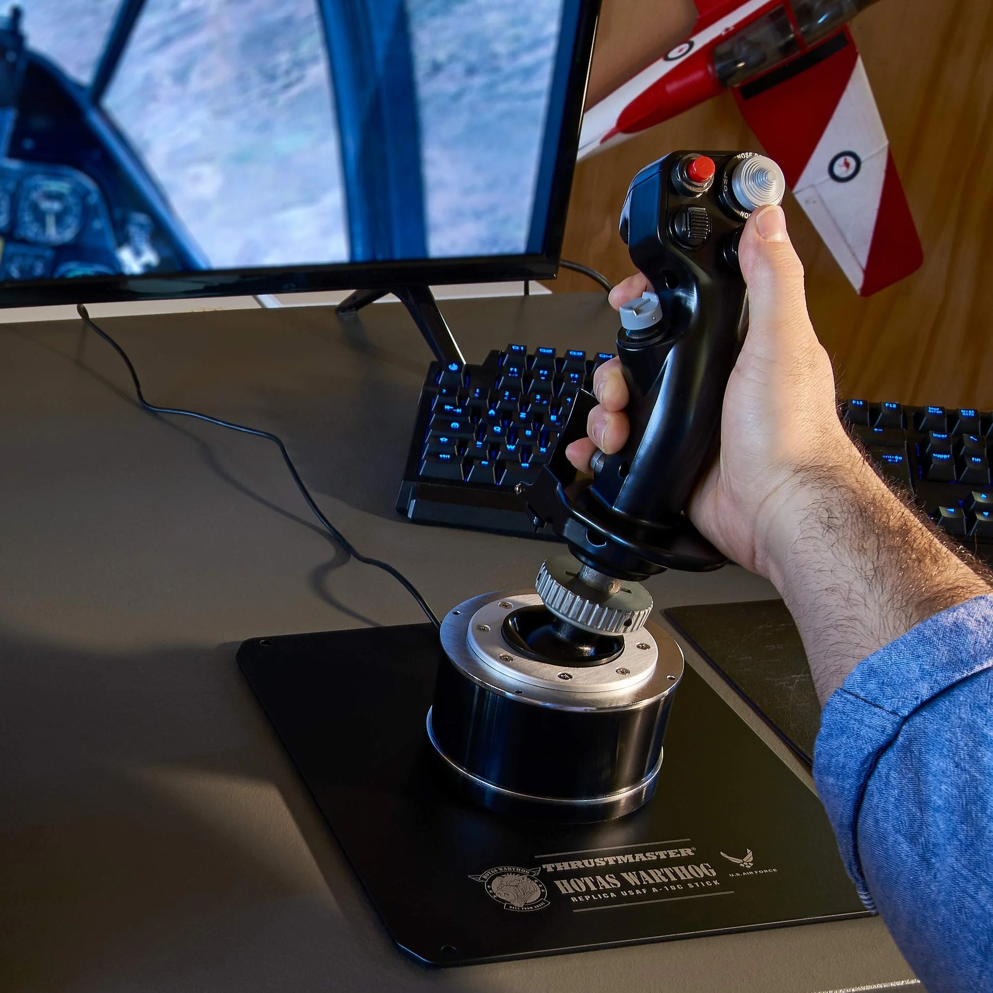 Thrustmaster Hotas Warthog Flightstick Joystick H.E.A.R.T HallEffect AccuRate do PC