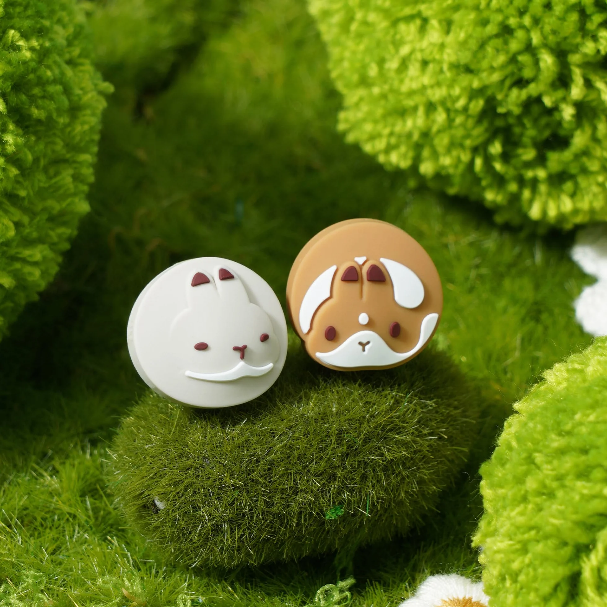 GeekShare 4 szt. urocze silikonowe nakładki na kciuki, pokrowiec na joystick w kształcie królika Kawaii kompatybilny z Switch/OLED/Switch Lite, Garden Season