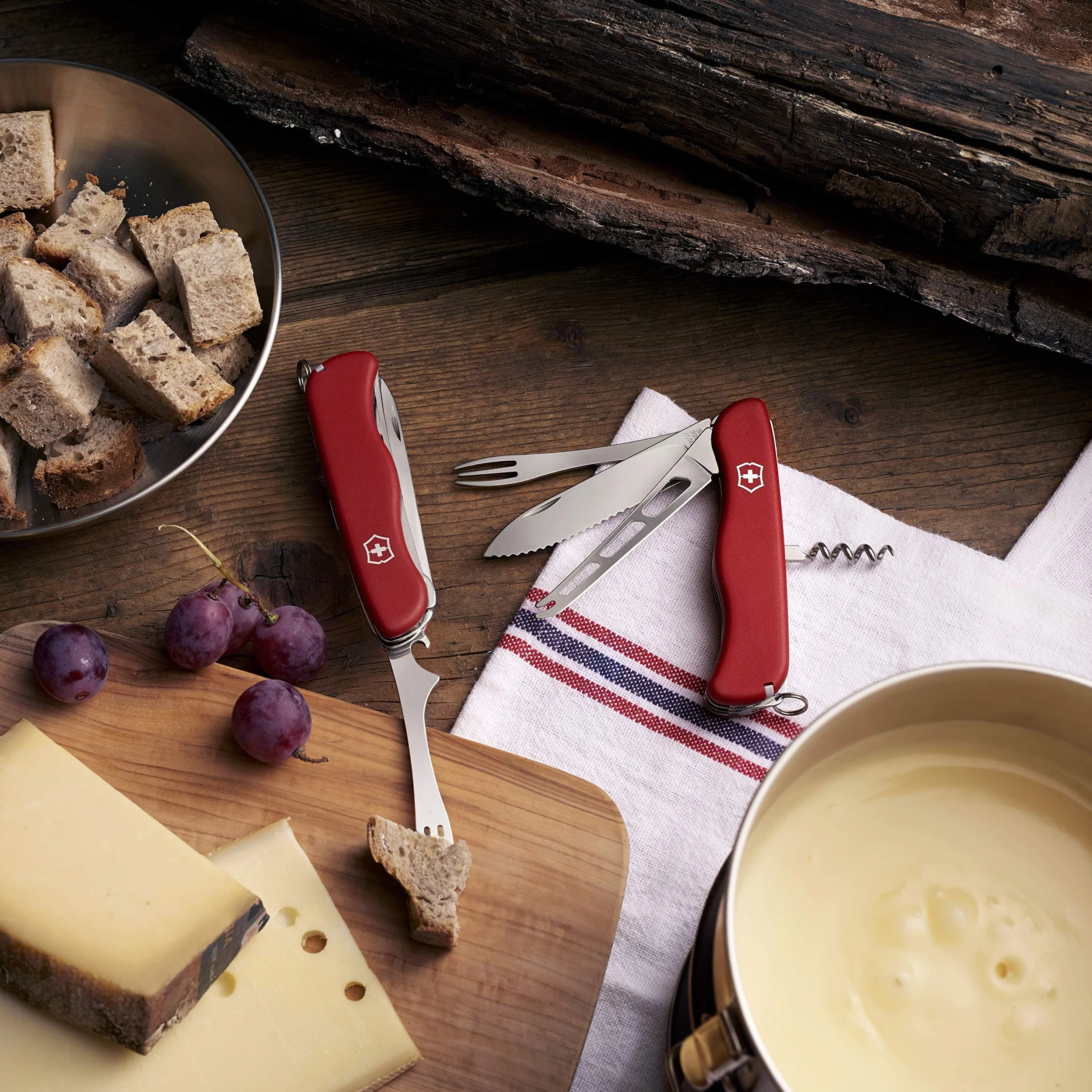 Victorinox Cheese Master 111mm rot Taschenmesser 8 Funktionen