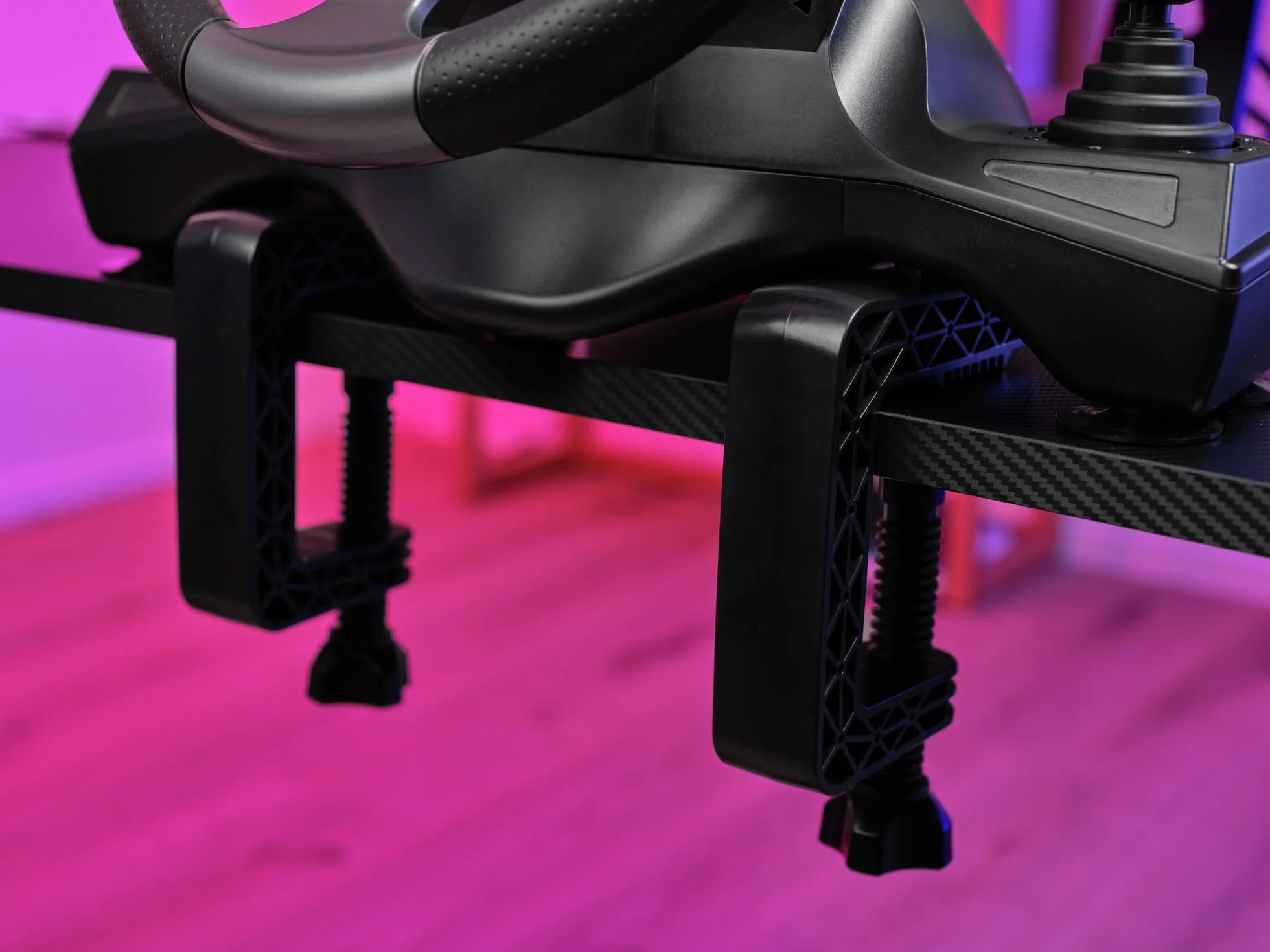 Trust Gaming GXTrust 289 Kierownica Gamingowa do PC Xbox Series X/S PS4 Nintendo Switch, Kierownica Wyścigowa z Pedałami Antypoślizgowymi, Dźwignią Zmiany Biegów i Manetkami, Farming Simulator / F1