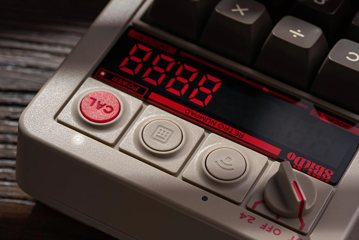 8BitDo Mechaniczna podkładka numeryczna retro 18, Bluetooth, 2,4G, przewodowa klawiatura numeryczna dla Windows i Android, edycja C64