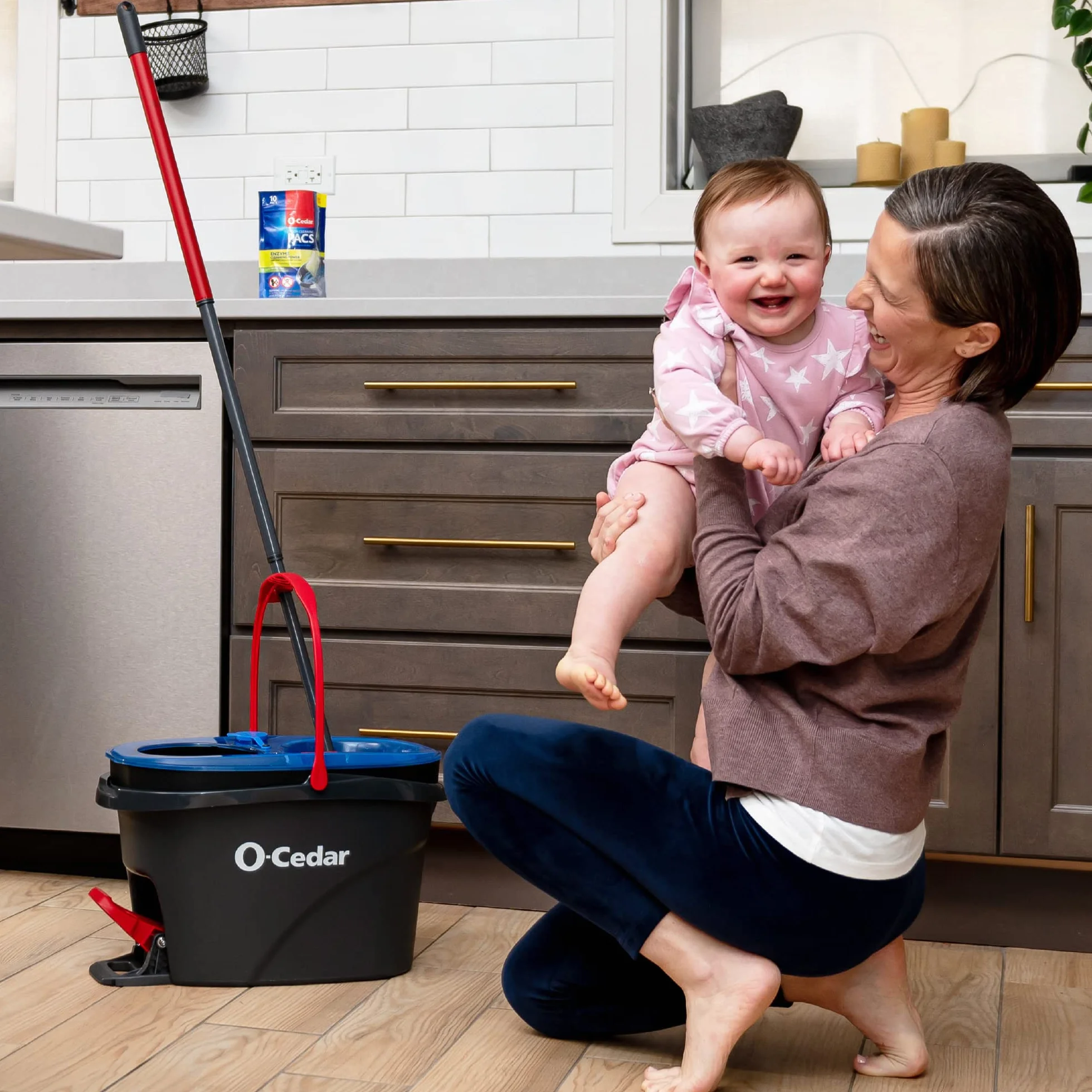 O-Cedar EasyWring system czyszczenia podłóg z mikrofibry, mop i wiadro Rinseclean + 2 wkłady