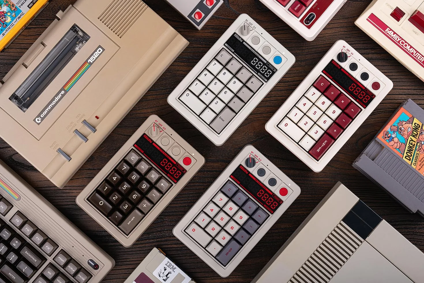 8BitDo Mechaniczna podkładka numeryczna retro 18, Bluetooth, 2,4G, przewodowa klawiatura numeryczna dla Windows i Android, edycja C64