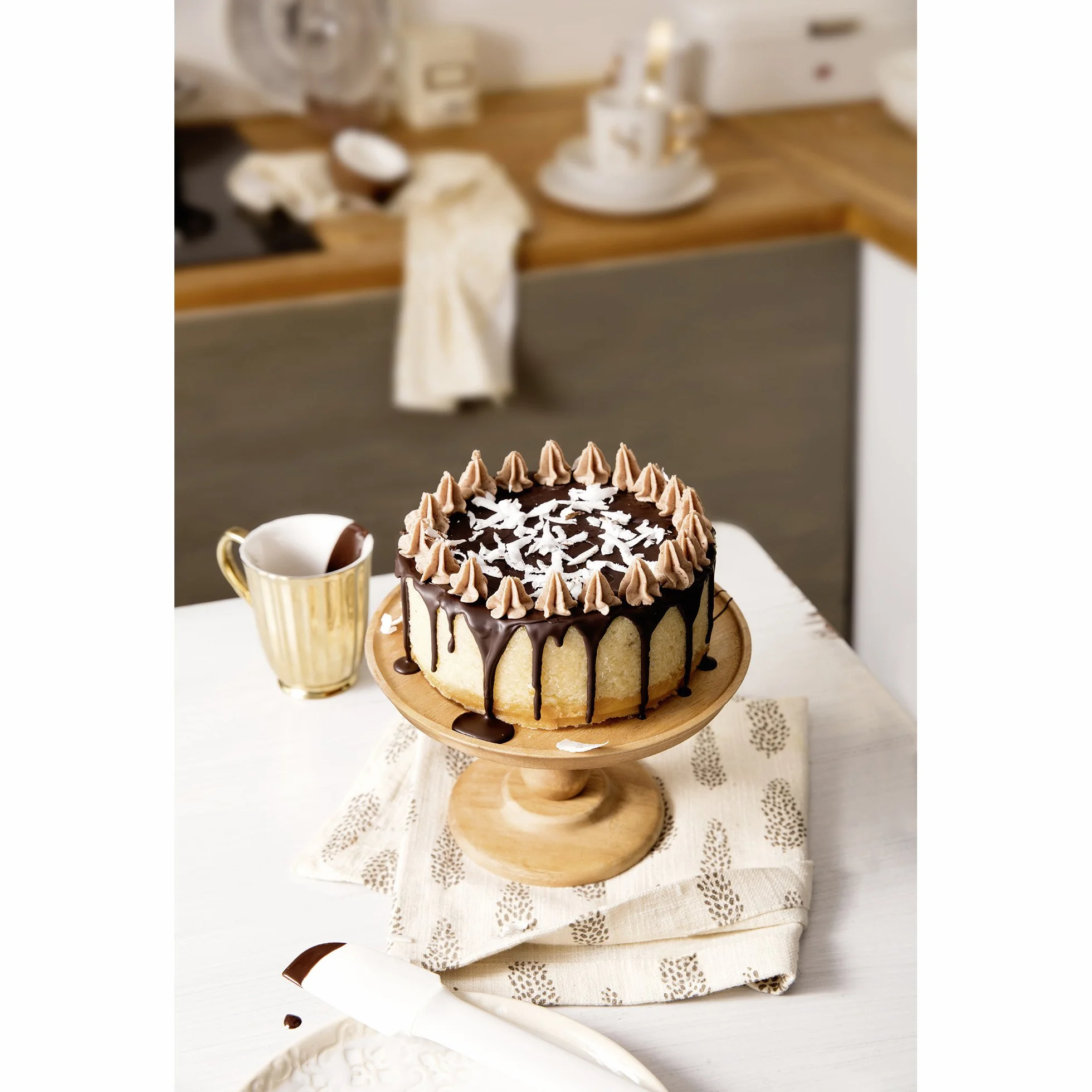 KAISER Pâtisserie serwer do ciasta, 27,5 cm. Wysokiej jakości wykonanie, wykonany ze stali nierdzewnej i tworzywa sztucznego, nadaje się do mycia w zmywarce, ergonomiczny design produktu