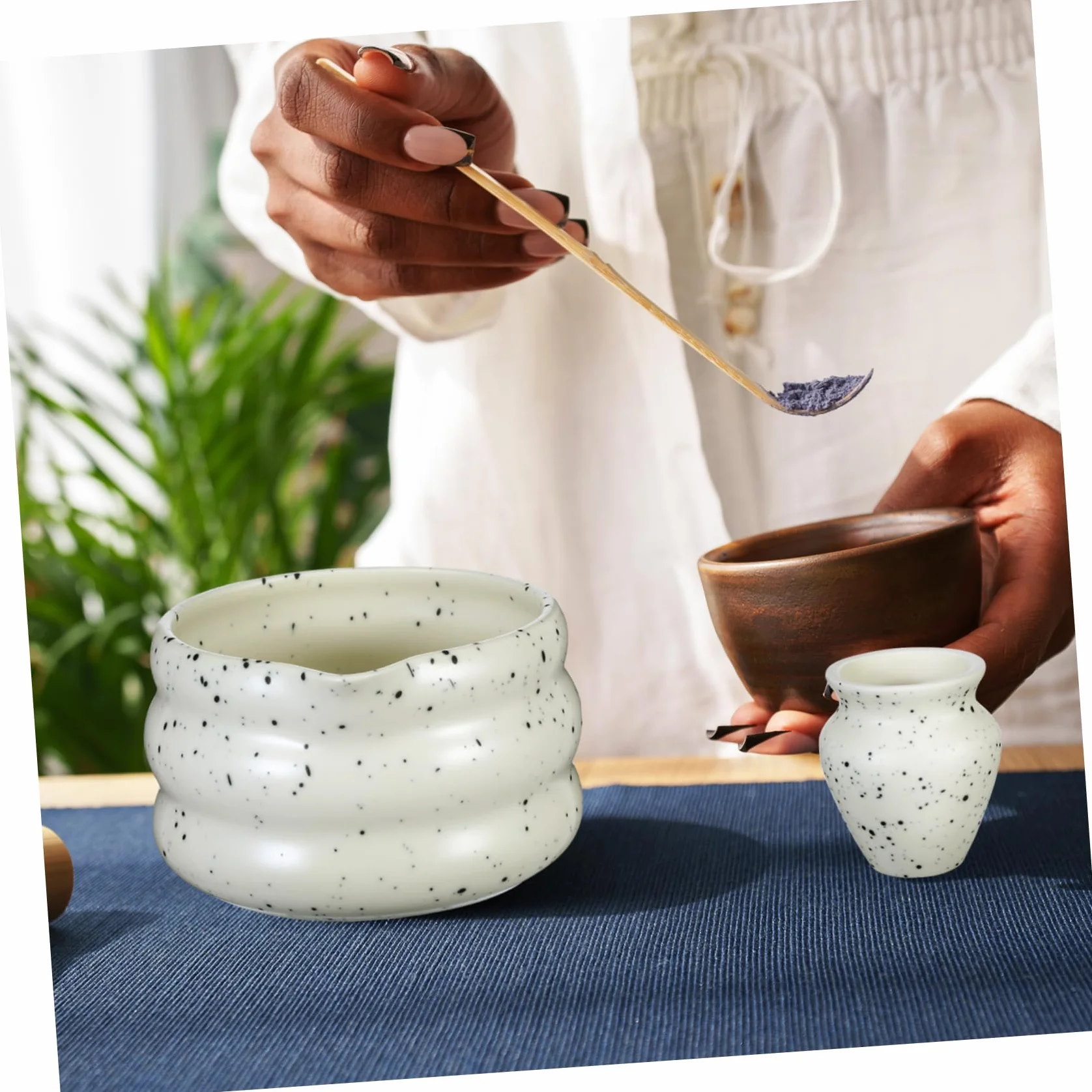 Amosfun 1 zestaw japoński zestaw do herbaty matcha ceramiczny uchwyt na trzepaczkę do tradycyjnego przygotowania matchy dziadka urodziny podnieś swój rytuał herbaty z elegancją