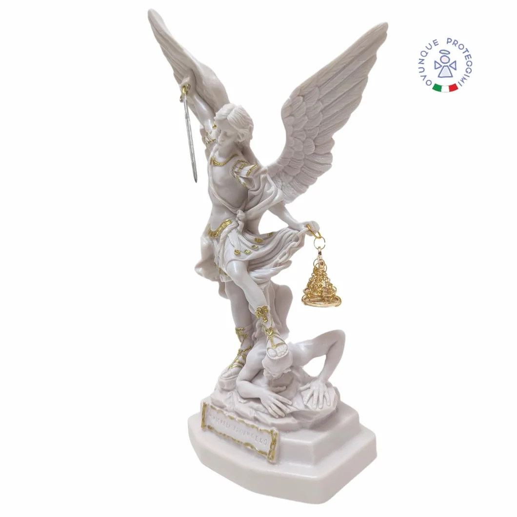 Statua Świętego Michała Archanioła Biały Marmur Proszek z Mieczem i Bilansem 22 cm