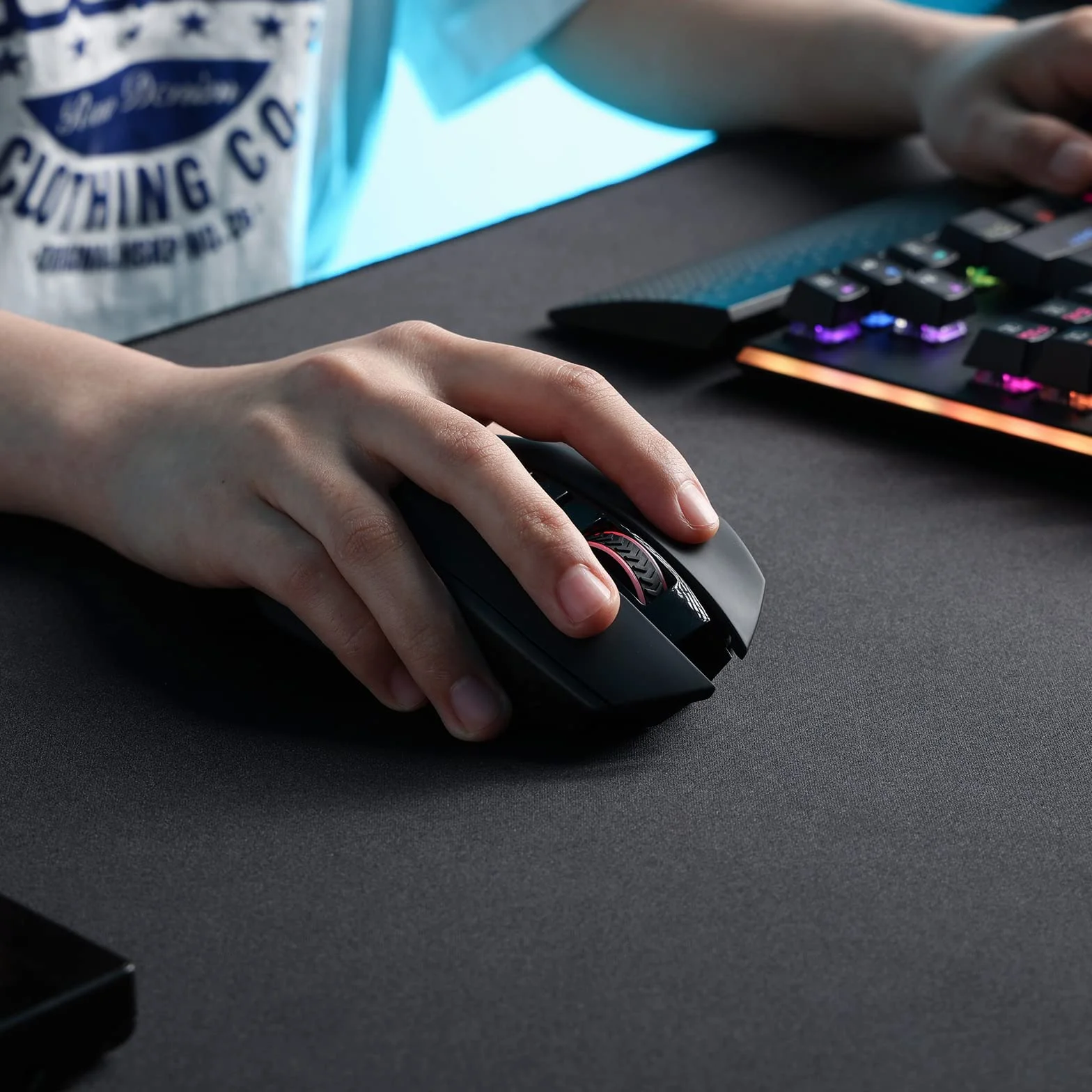 Redragon M656 Gainer bezprzewodowa mysz do gier 4000 DPI 2,4 GHz 5 poziomów DPI 7 przycisków makro czerwone podświetlenie LED