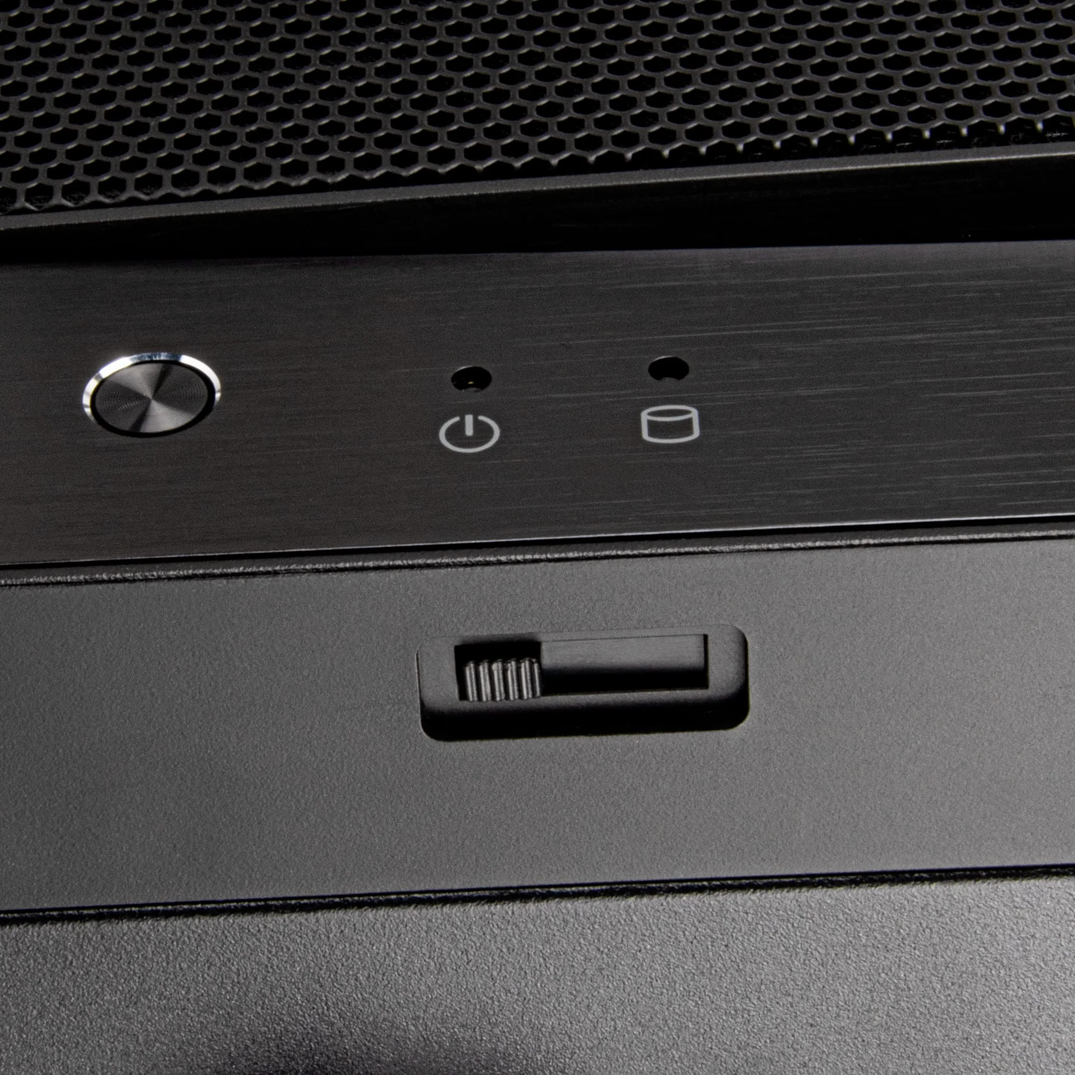 SilverStone Technology SST-GD11B - Grandia - Obudowa PC Grandia HTPC ATX o ulepszonej wydajności chłodzenia, czarna