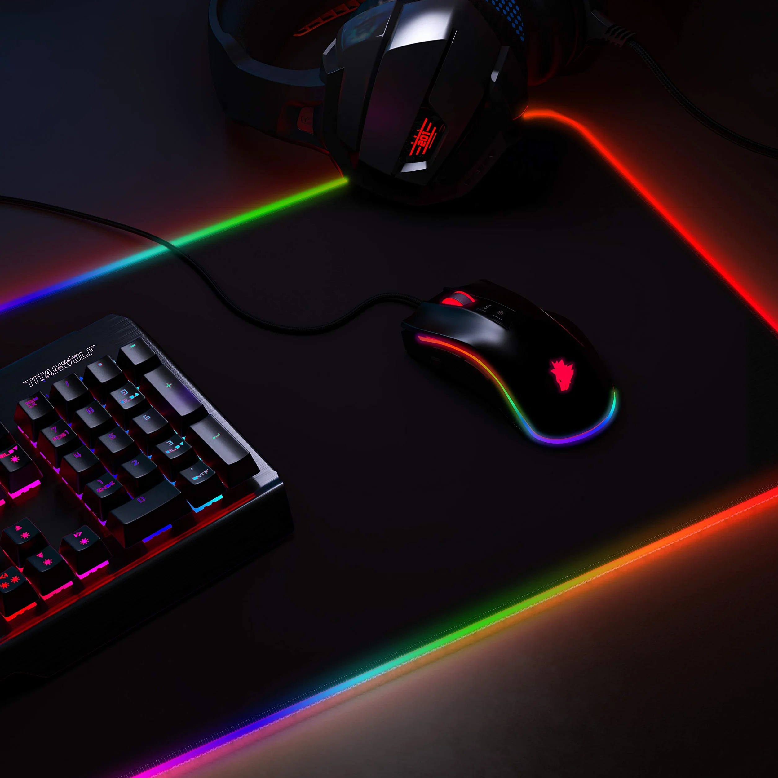 CSL-Computer Titanwolf gamingowa podkładka pod mysz RGB, podkładka na biurko, 800 x 300 mm, XXL podkładka pod mysz, LED, wielokolorowa, 11 trybów oświetlenia, 7 kolorów LED, plus 4 tryby efektu, zmywalna, czarna