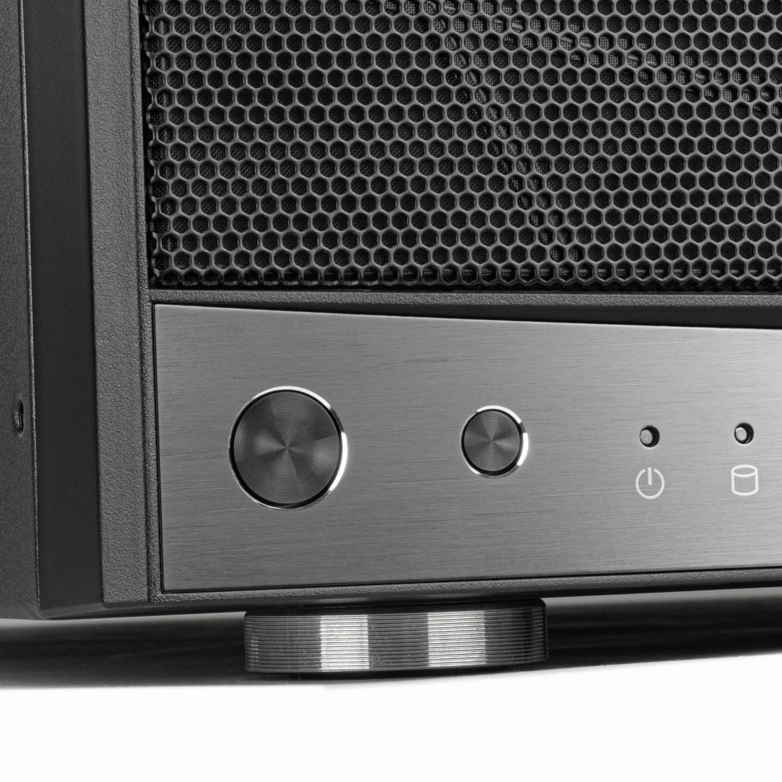 SilverStone Technology SST-GD11B - Grandia - Obudowa PC Grandia HTPC ATX o ulepszonej wydajności chłodzenia, czarna