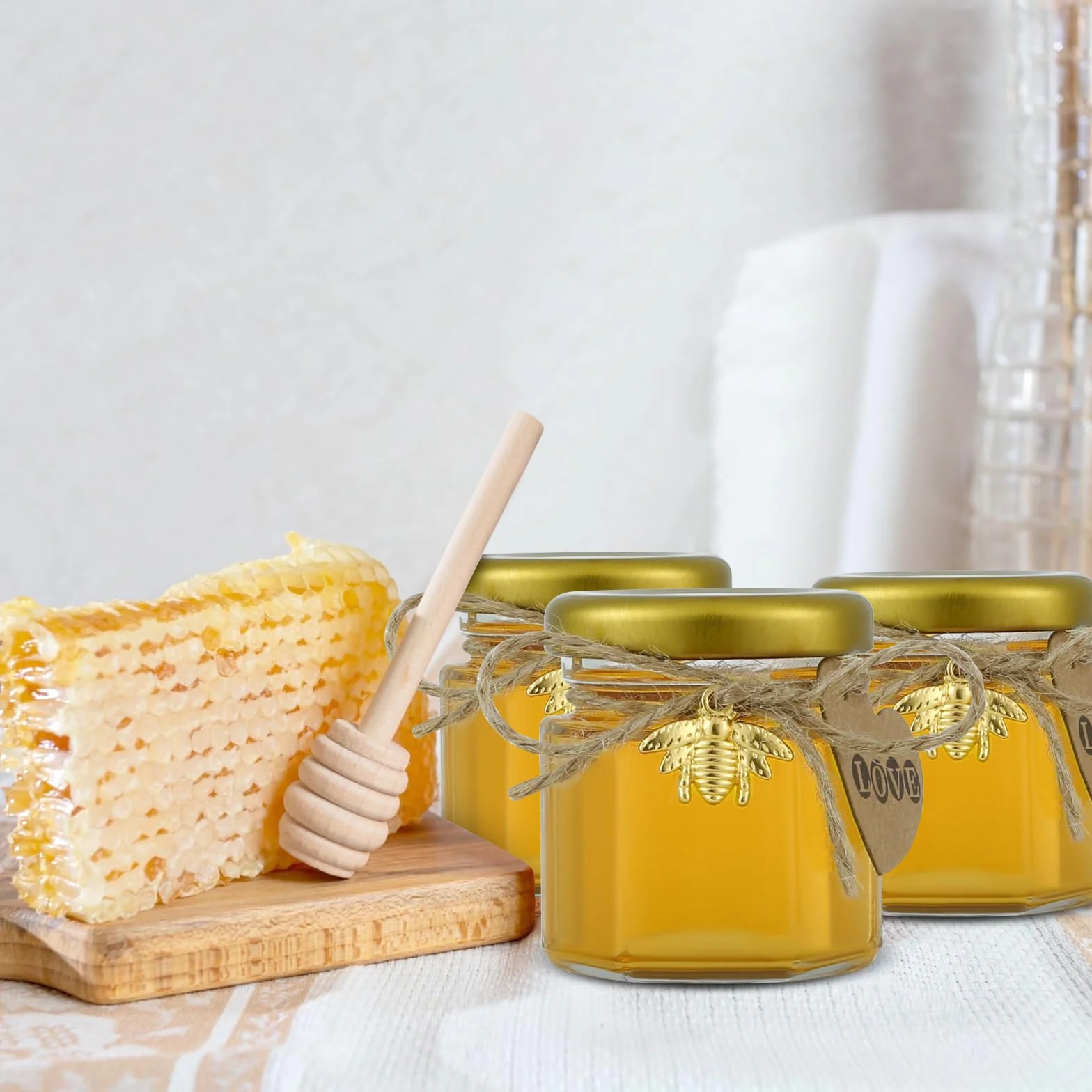 Szklane słoiki na miód 45 ml 30 sztuk z drewnianymi łyżkami i etykietami