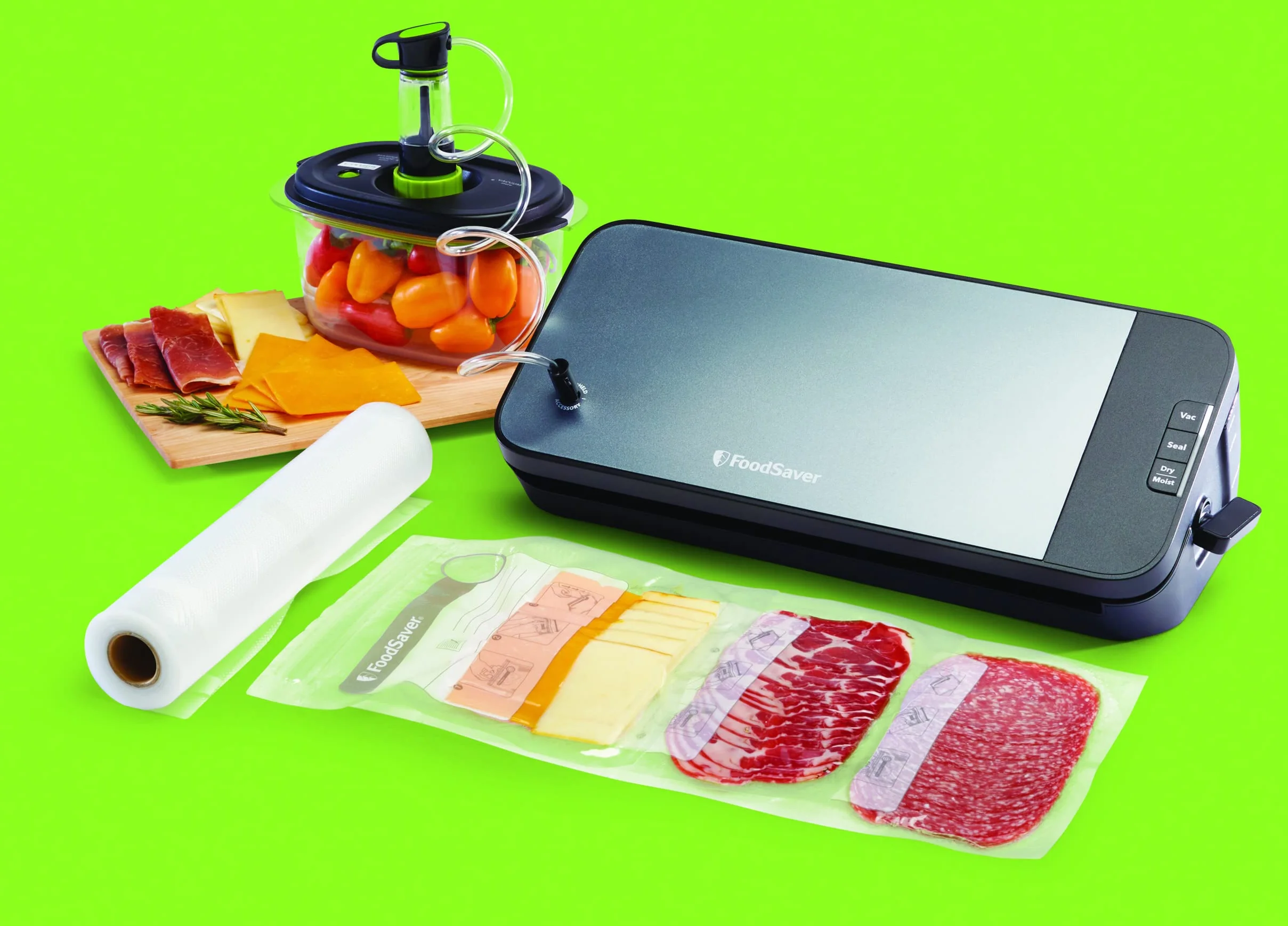 FoodSaver Urządzenie próżniowe do żywności z przenośnym akcesorium próżniowym i wężem, 1, kolor srebrny z czarnymi wykończeniami [VS2190X]