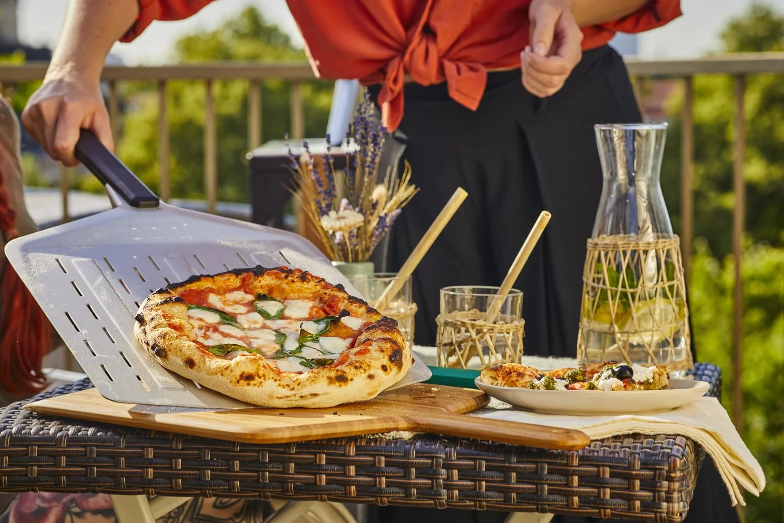 Ooni Łopatka do Pizzy 30cm Aluminiowa Perforowana
