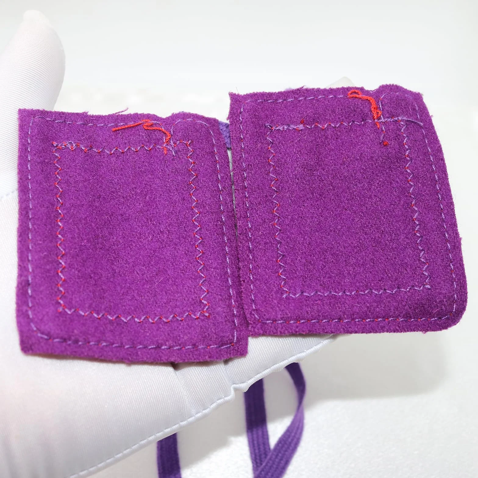 MERCILIA MEISHILAI 7,6 x 6,3 cm fioletowa szkaplerz - Escapulario Morado de Bendición y Protección wełniana szkaplerz na czasy końcowe - zawiera fioletową aksamitną torebkę i kartę modlitewną