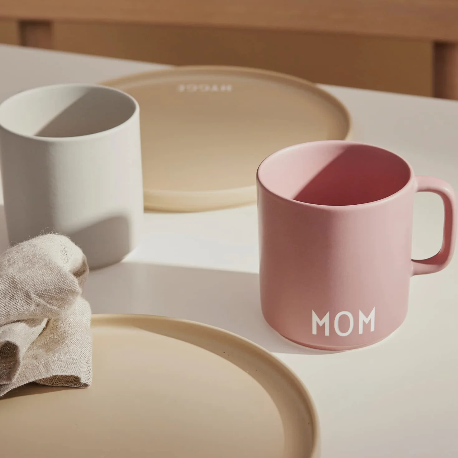 Design Letters Kubek kawy | Prezent na Dzień Ojca | Prezenty dla Daty | Kubek Kawy Porcelany | Filiżanka do Espresso | Filiżanka do herbaty Można myć w zmywarce | Prezent urodzinowy taty | 250 ml