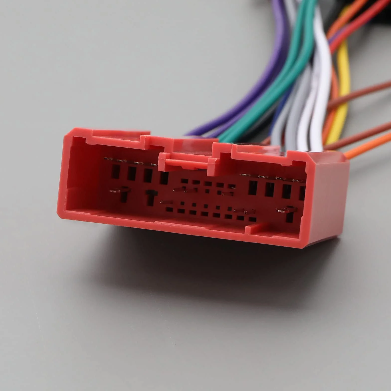 Samochodowe radio stereo ISO zamiennik wiązki przewodów kompatybilny z Mazda 2001 i nowszymi 16-pinowymi wiązkami przewodów ISO adapter złącza 19 cm