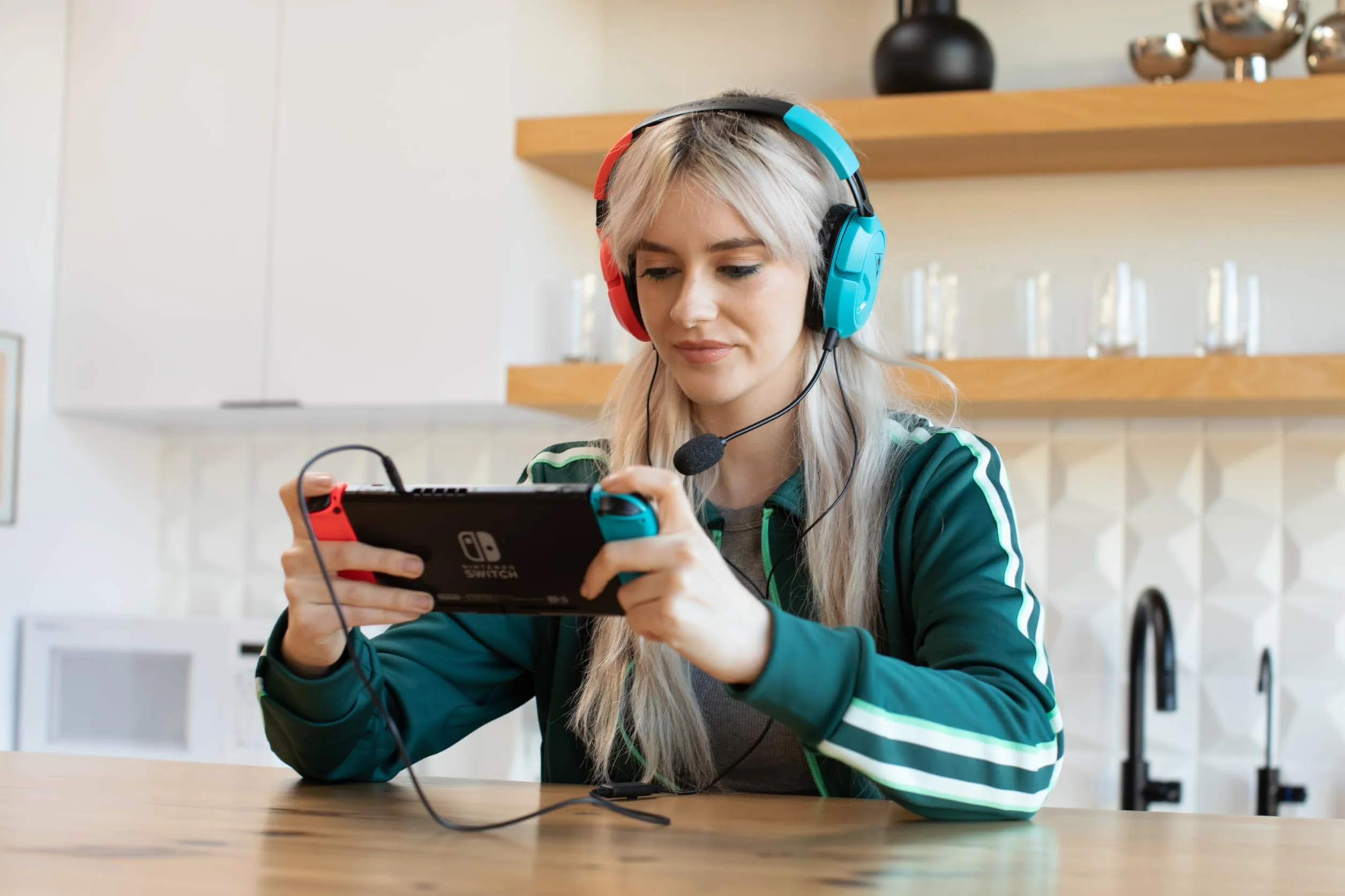 Turtle Beach Recon 50 Słuchawki dla graczy do Nintendo Switch (czerwony/niebieski)