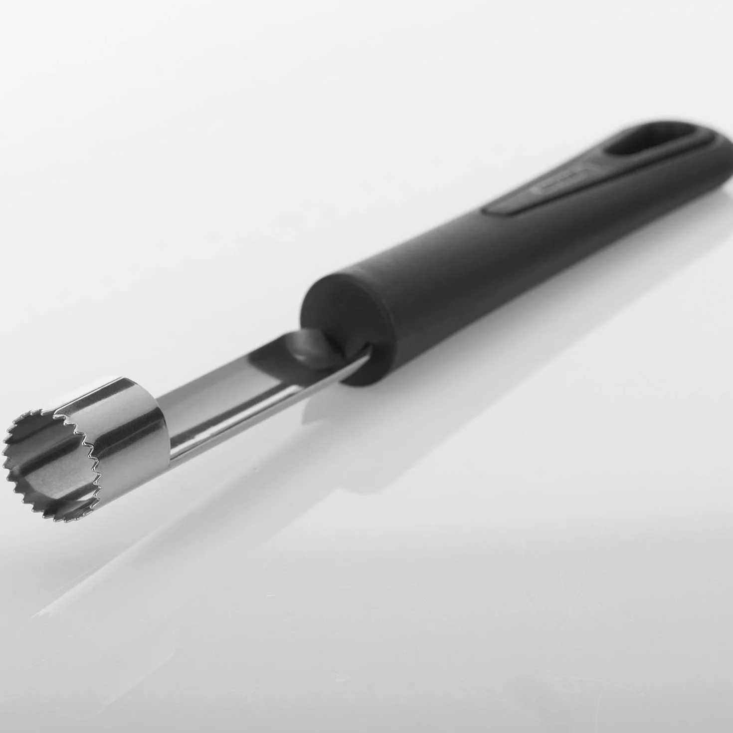 Westmark Gallant Wydrążacz do jabłek 19,8 cm Stal nierdzewna Czarny