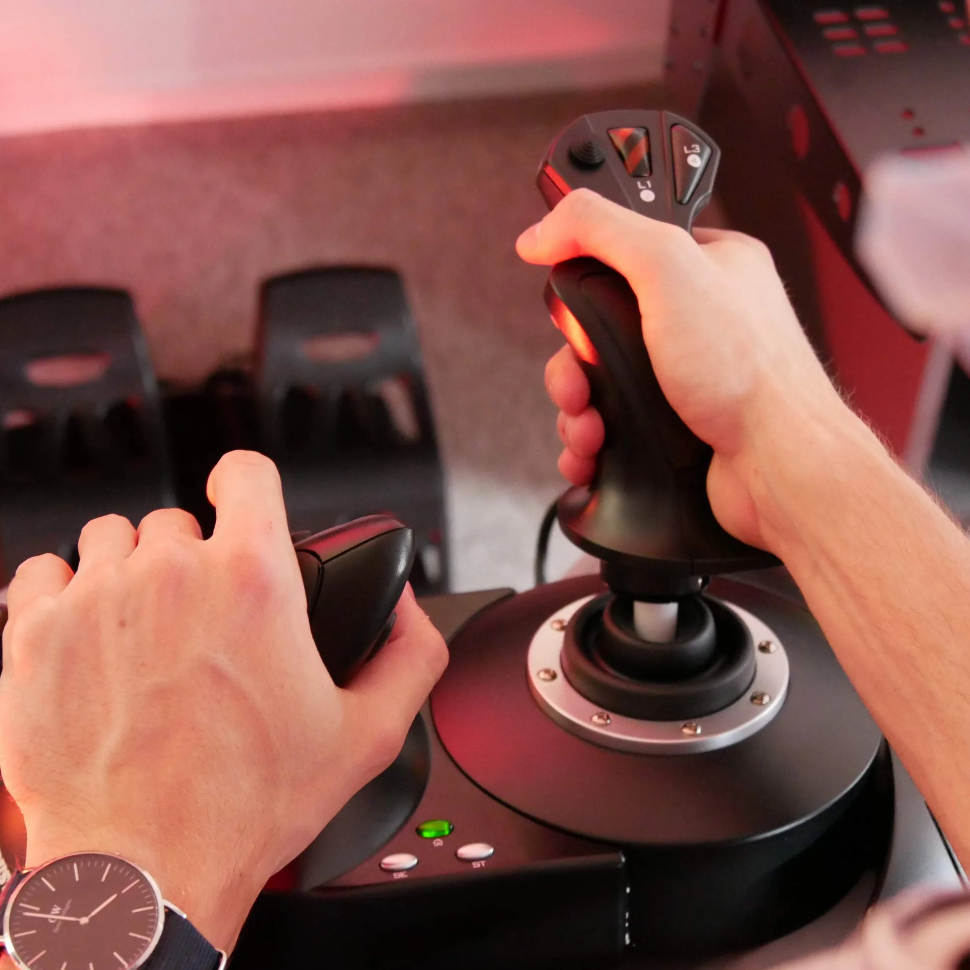 Thrustmaster T.Flight Hotas X Joystick 5-osiowy z przepustnicą do PC