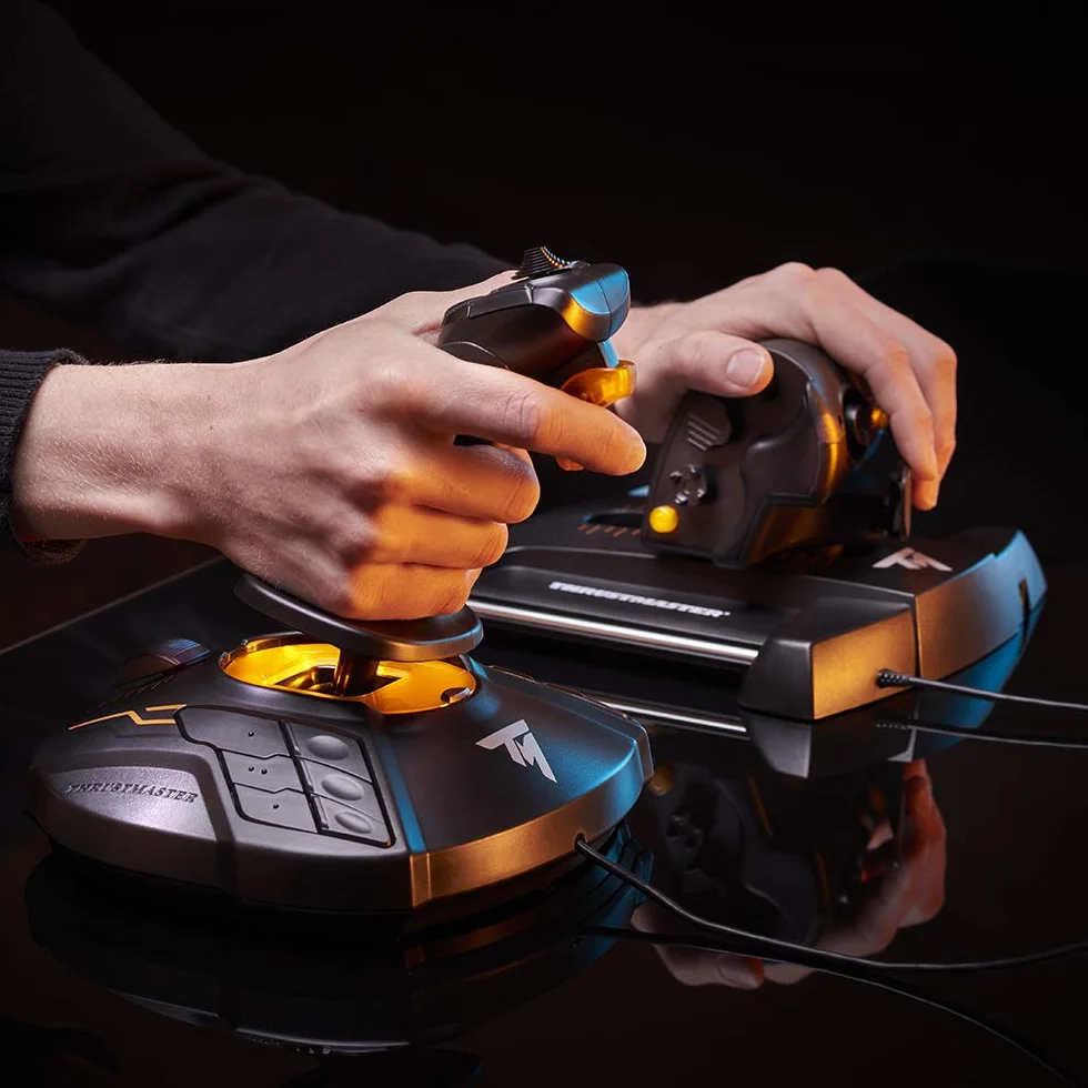 Thrustmaster T16000M FCS Flight Pack Kompletny system sterowania lotem z joystickiem, przepustnicą i pedałami steru, technologia H.E.A.R.T HallEffect AccuRate dla PC