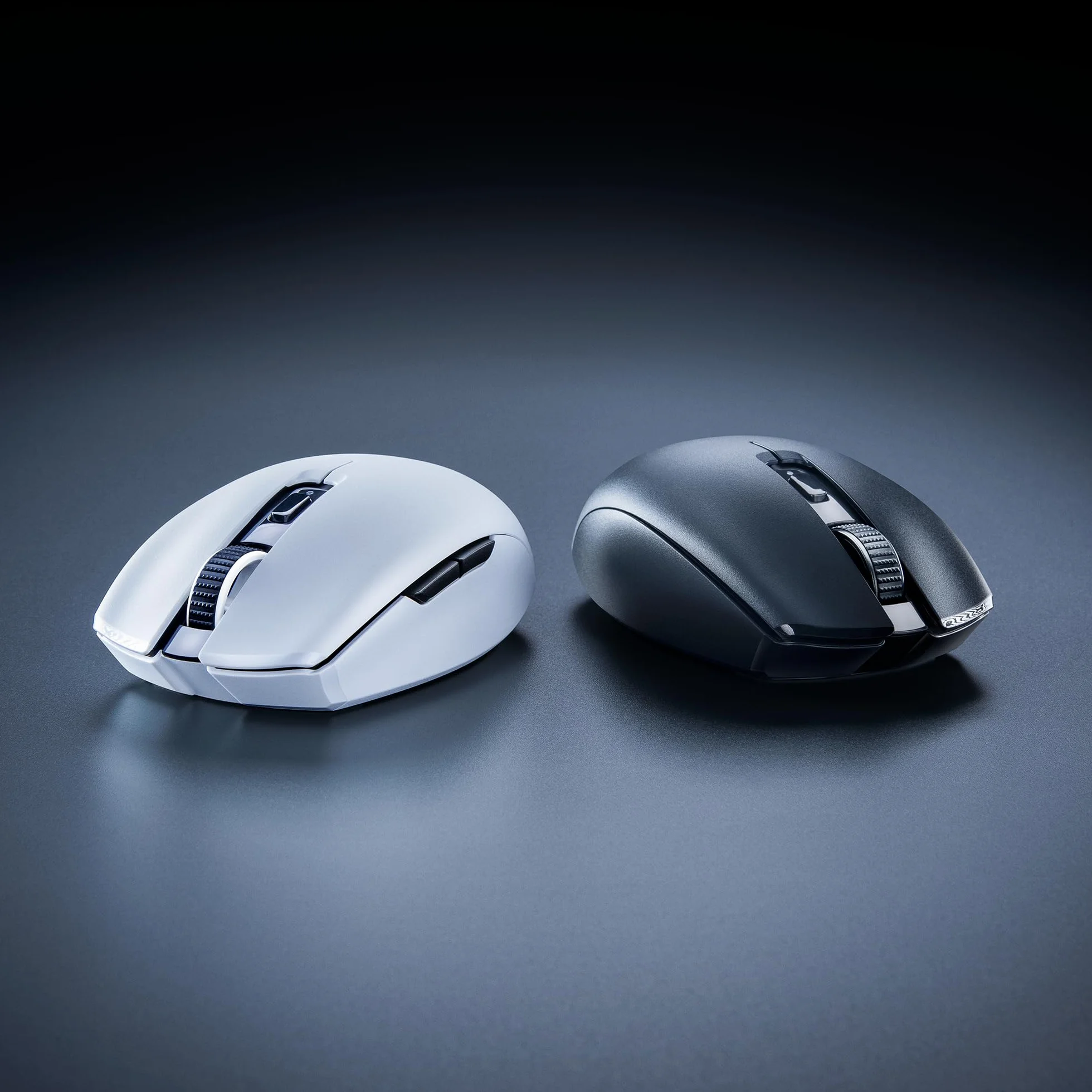 Razer Orochi V2 Mercury - Bezprzewodowa mysz dla graczy mobilnych z baterią o nawet 950-godzinnym działaniu (Ultralekka konstrukcja, 2 tryby bezprzewodowe) Biały