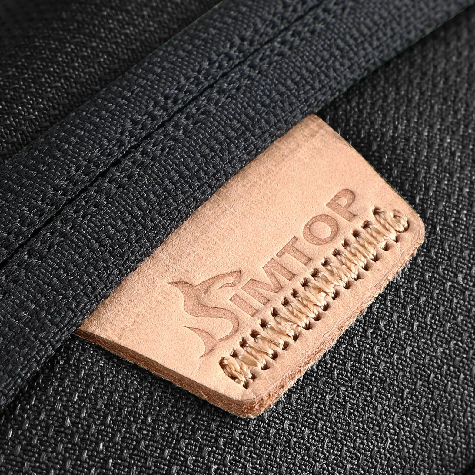 SIMTOP Organizer do Przechowywania Kabli – Wodoodporna Torba na Kable SD, Laptop i Akcesoria Podróżne, Czarny Torba z Wielema Kieszeniami do Pracy i Podróży
