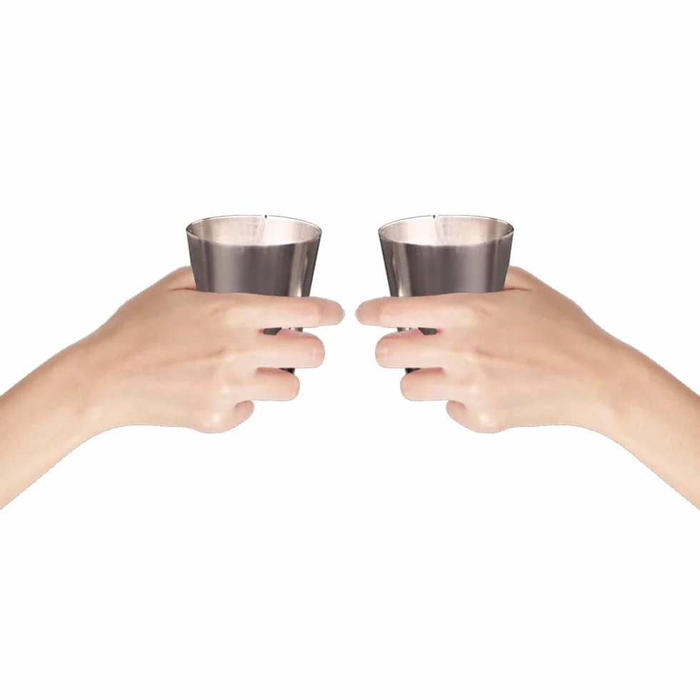 Flask na alkohol 220 ml z dwoma kieliszkami do wina - prezent dla mężczyzn