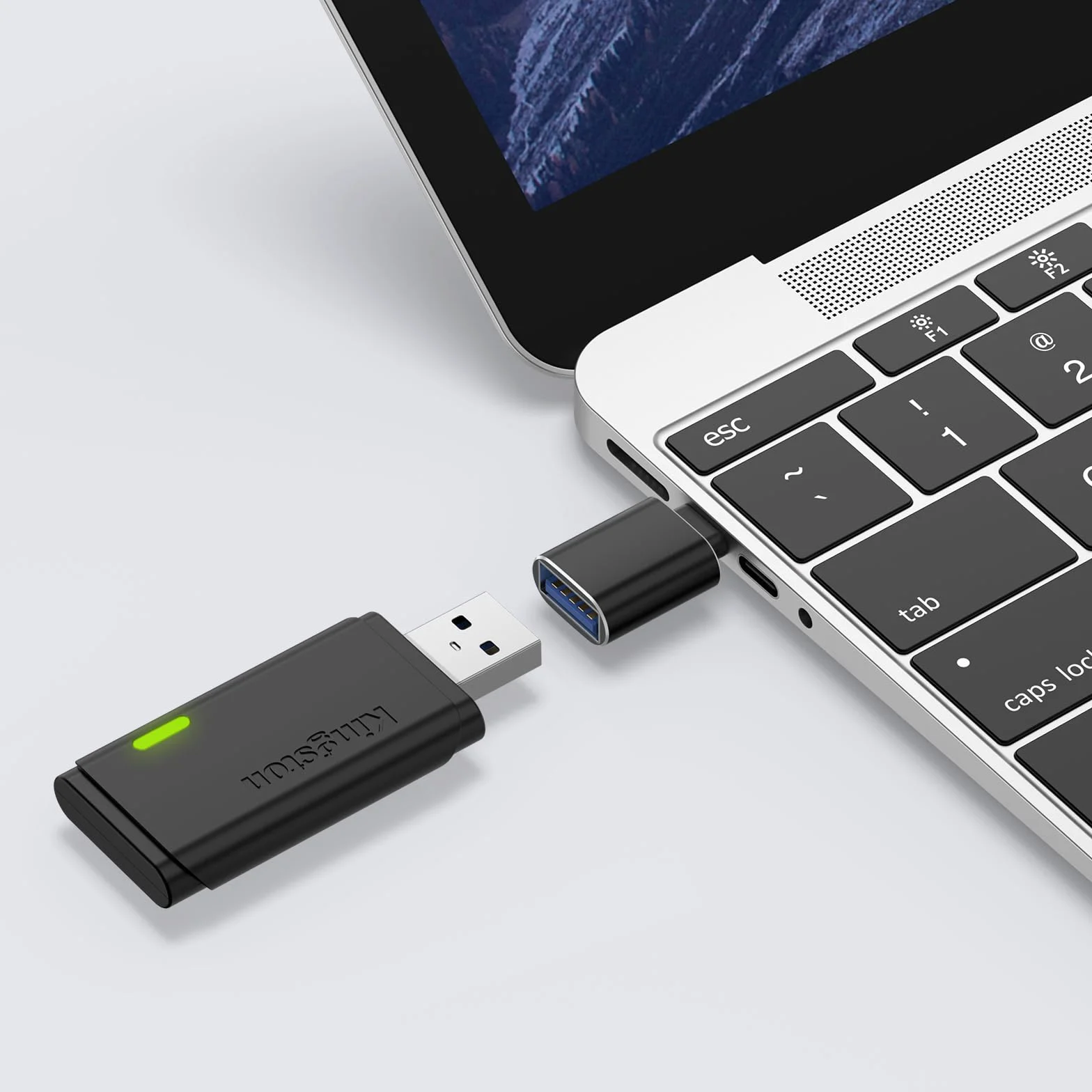 Oumida 【3 sztuki】 adapter USB C na USB 3.0 żeński do telefonu OTG Adapter Thunderbolt 4/3 na USB kompatybilny z iPhone 16 15 Seria MacBook Pro M4 Mac mini Galaxy S24 A55 (Czarny)
