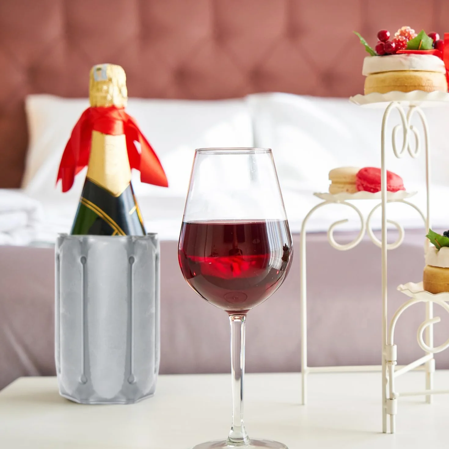 COM-FOUR® 2x chlodziarka do butelek w podrózy - tuleja chlodziarki do wina z szybkozlaczem - tuleja chlodzaca do chlodzenia piwa, wina i napojów bezalkoholowych (02 szt. - szary)