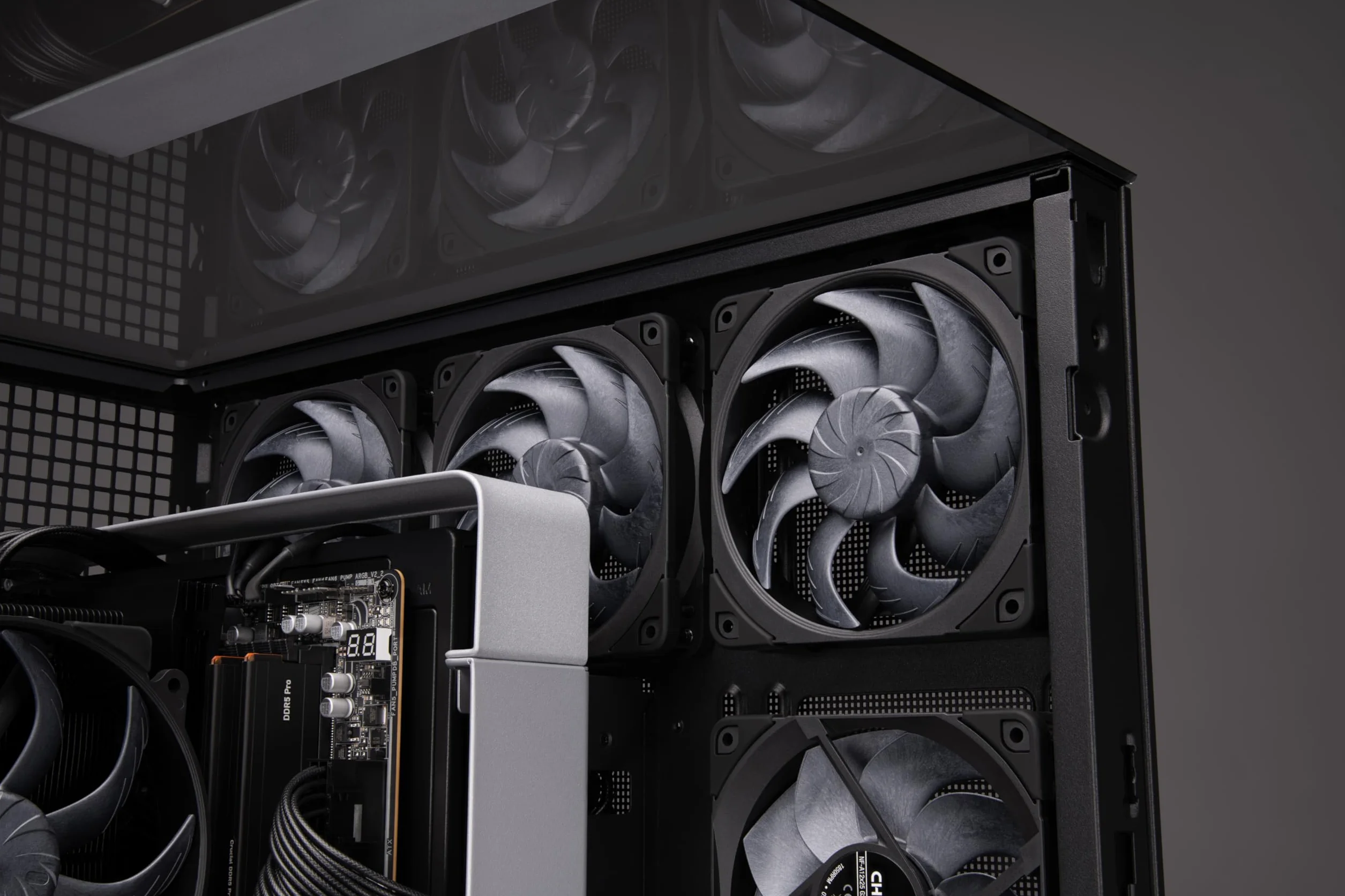 Noctua NF-A12x25 G2 PWM chromax.black, 120-Milimetrowy Cichy Wentylator Komputerowy Klasy Premium, 4-Pinowy (Czarny)