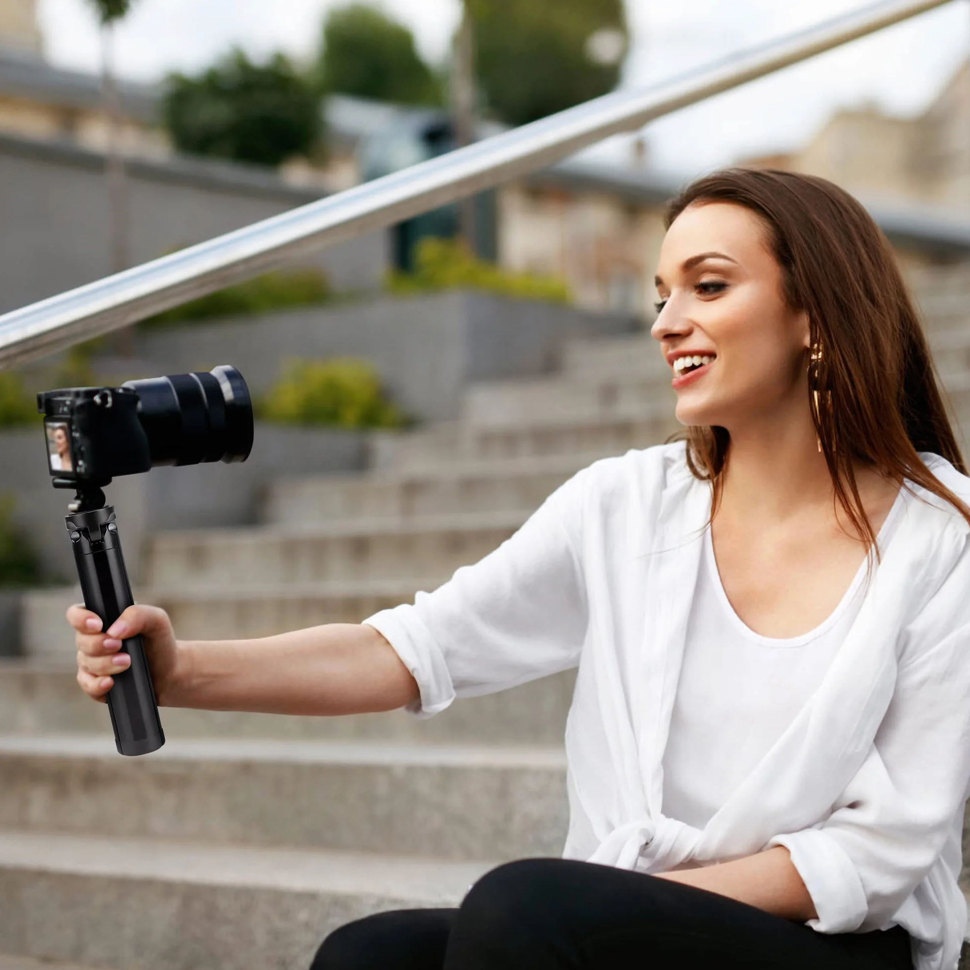 QIMEI-SHOP Mini Tripod statyw do aparatu fotograficznego ze stopu aluminium ze śrubą 1/4 cala do GoPro smartfona, kamera internetowej, cyfrowej, gimbal, czarny