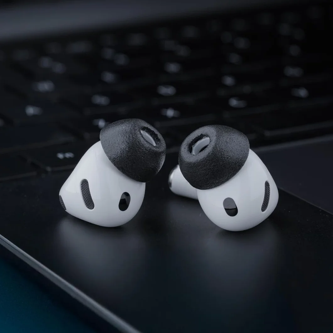 Comply TrueGrip MAX wymienne zatyczki do uszu z pianki z pamięcią kształtu do Apple AirPods Pro (3 generacji), technologia SmartSkin, doskonała izolacja akustyczna, czarne, rozmiar L, 3 pary