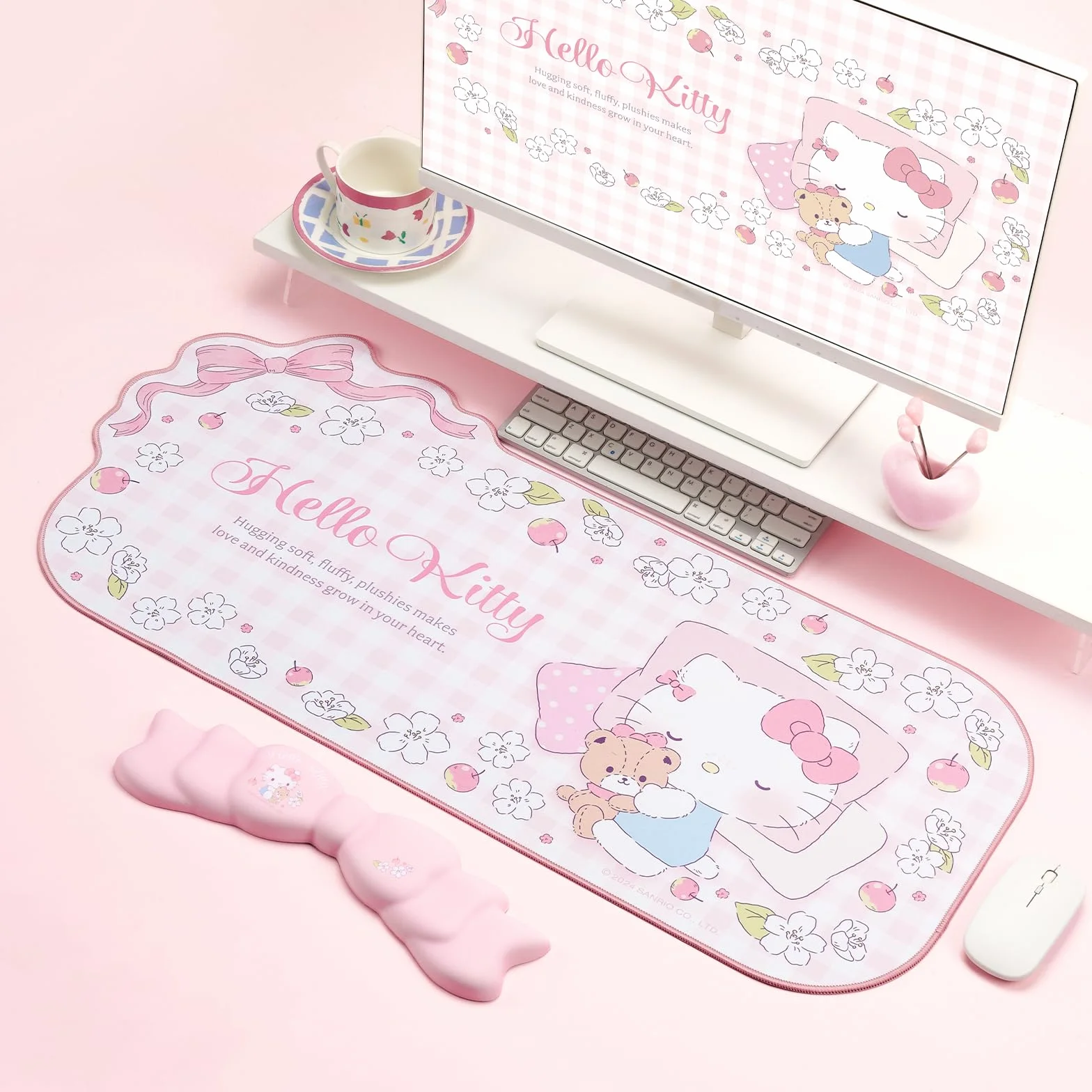 Kuitmor Kawaii Anime Zestaw z Podkładką i Wsparciem dla Nadgarstka - Nieśliska Mata Biurkowa oraz Piankowa Podkładka z Kokardką na Klawiaturę i Mysz, Idealny do Gier i Pracy w Domowym Biurze