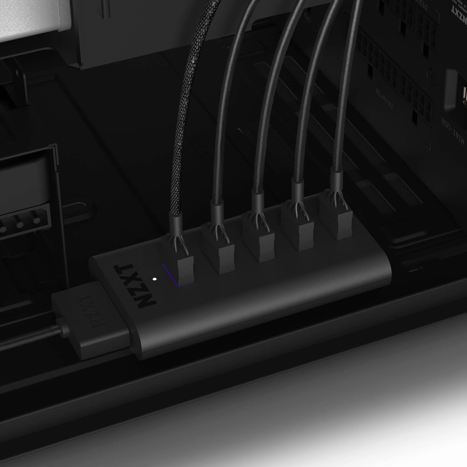 NZXT Internal USB Hub AC-IUSBH-M3 - Hub