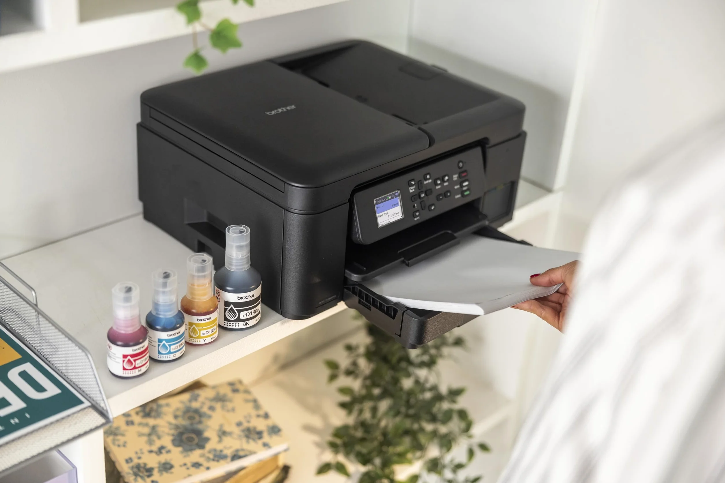 Brother DCP-T780DW 3 w 1 bezprzewodowa drukarka atramentowa (drukowanie, skanowanie, kopiowanie)
