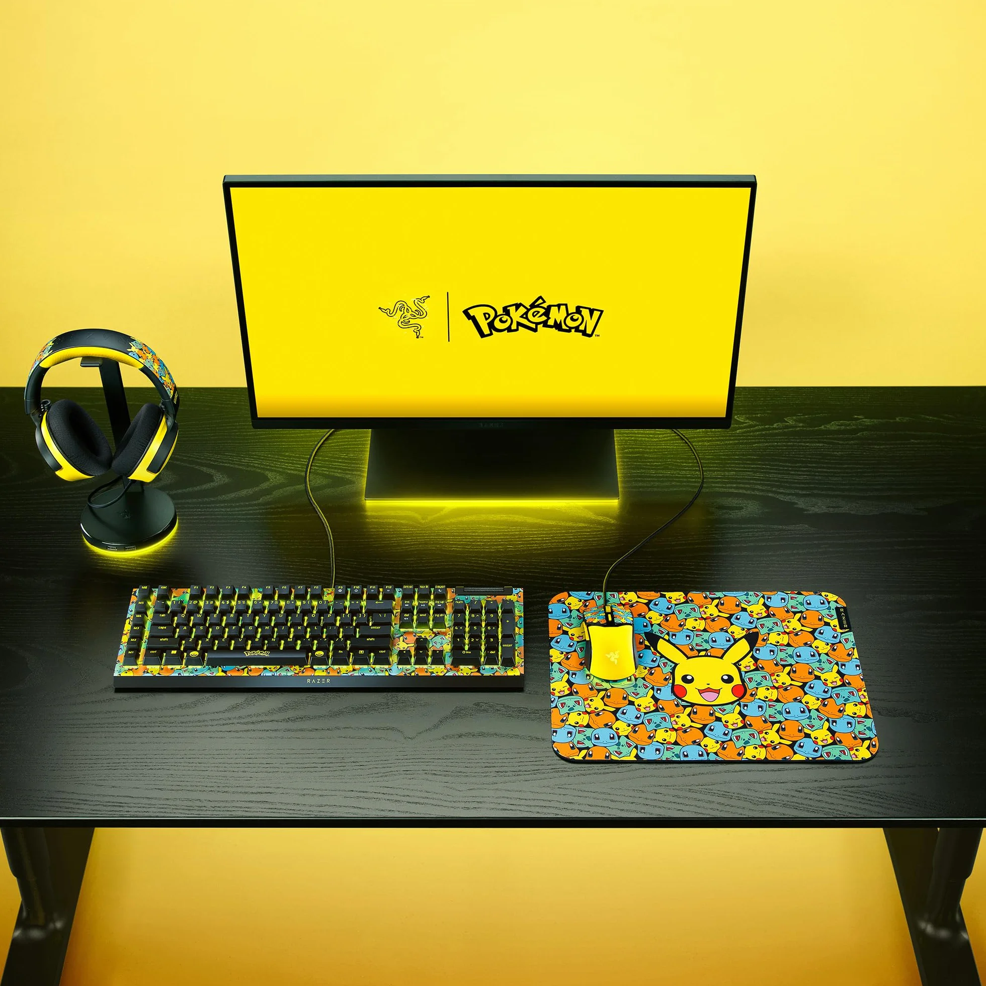 Razer BlackWidow V4 X Pokémon Edition mechaniczna klawiatura do gier Chroma RGB zielony przełączniki Clicky QWERTY US-Layout