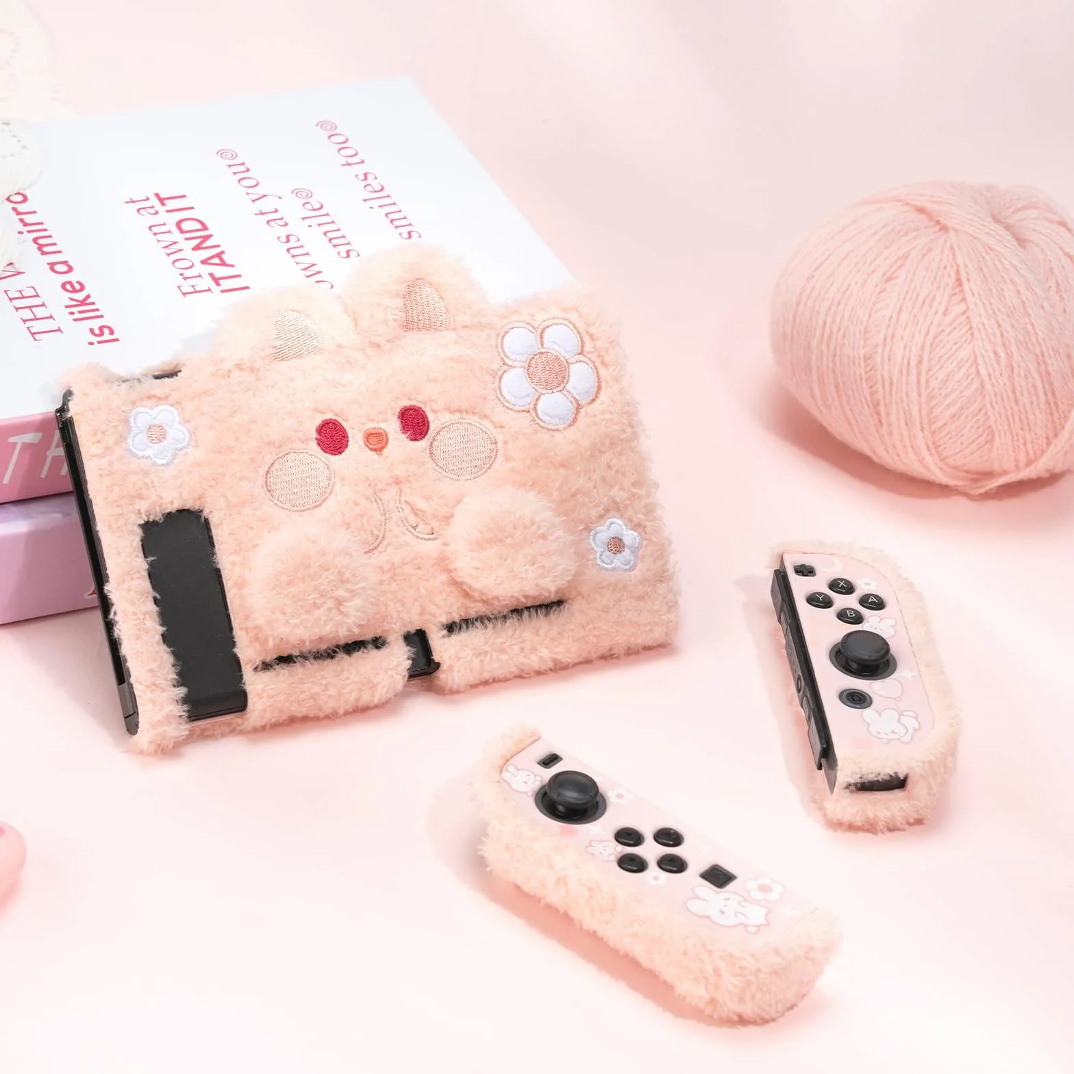 GeekShare Śliczne pluszowe etui ochronne do Switch/OLED - amortyzujące wstrząsy, odporne na zarysowania, skórzane, pluszowy królik (do Switch 2017)