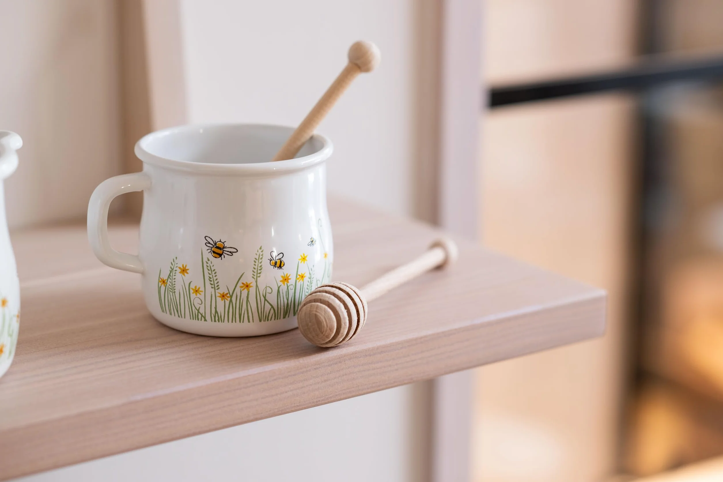 Riess rondel emaliowany 14 cm 0,75 l z dzióbkiem
