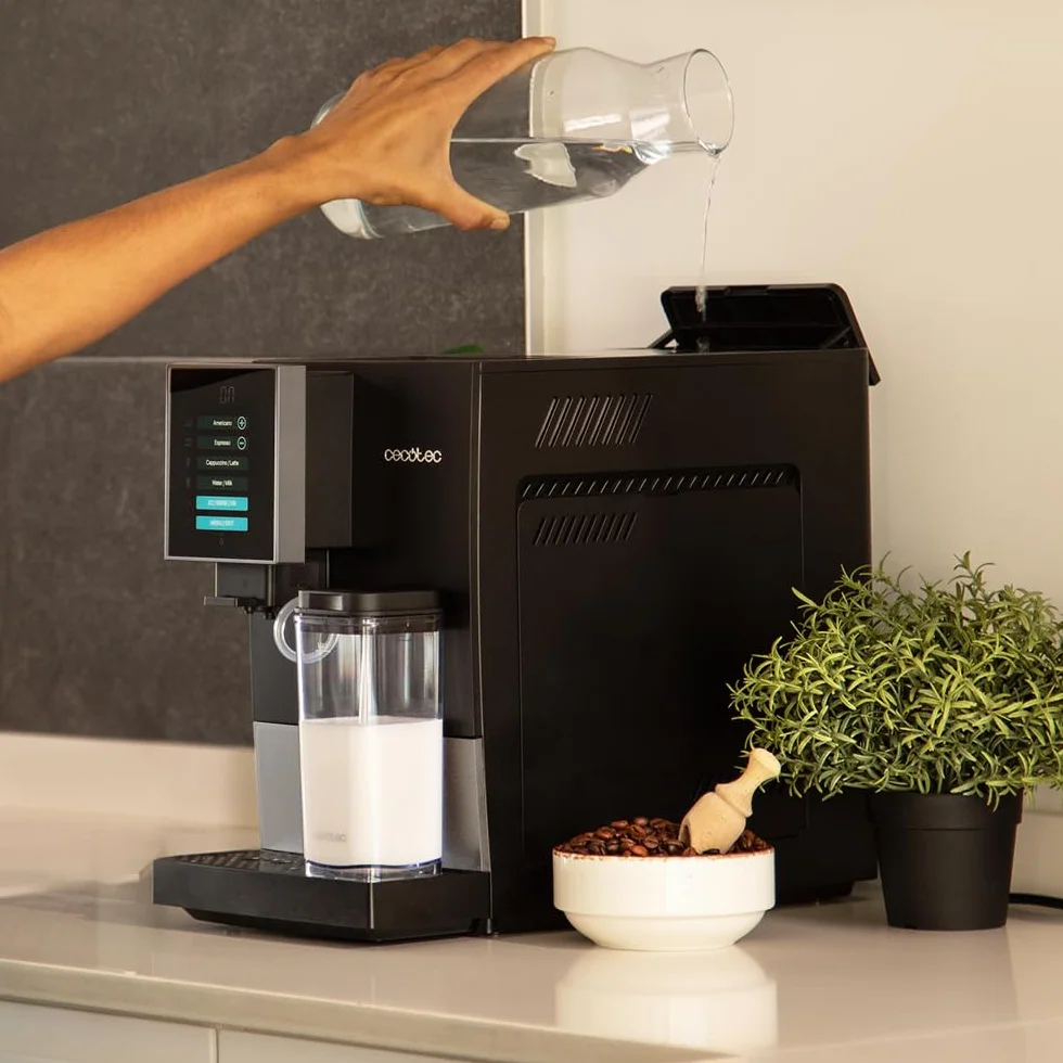 Cecotec Cremmaet Compactccino Superautomatyczny ekspres do kawy 1450 W 19 bar Thermoblock
